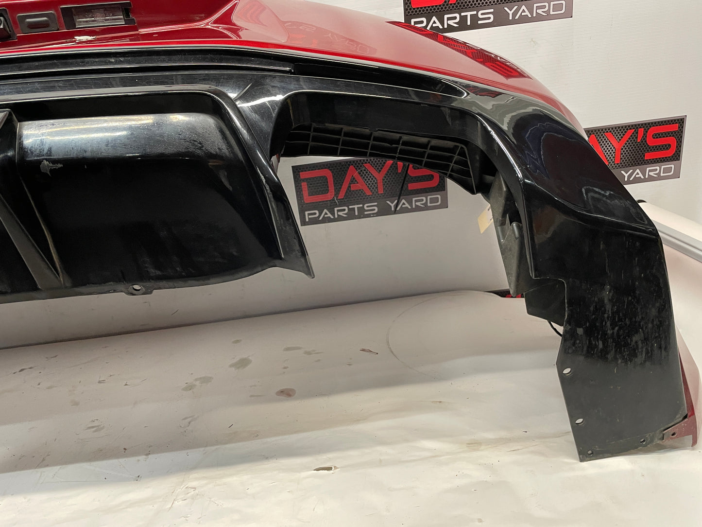 2018 Chevy Camaro 1LE SS Complete Rear Bumper Cover OEM - Day's Parts Yard