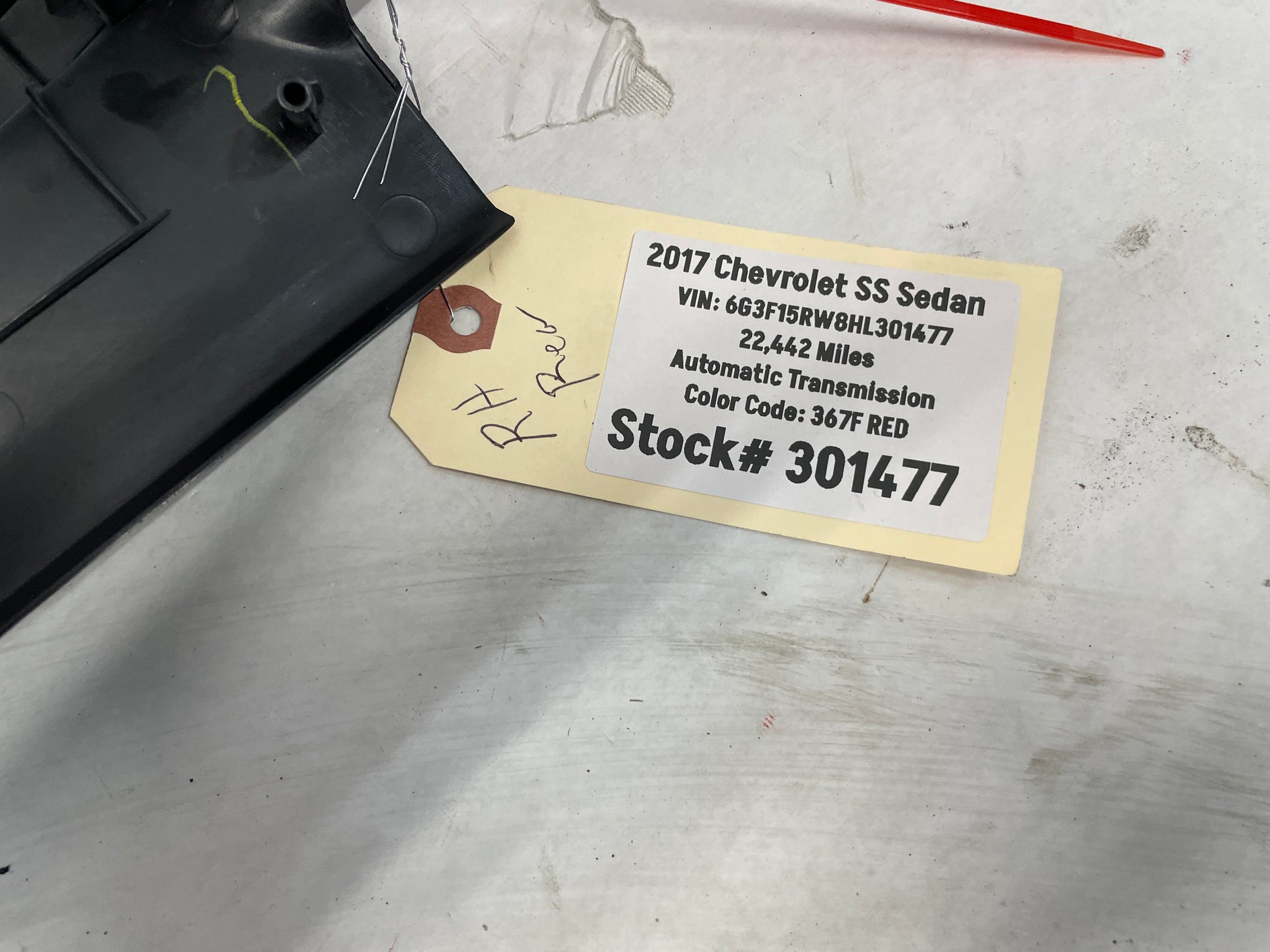 2017 Chevy SS Sedan RH Passenger Rear Carpet Retainer Sill Trim Panel OEM - Day's Parts Yard