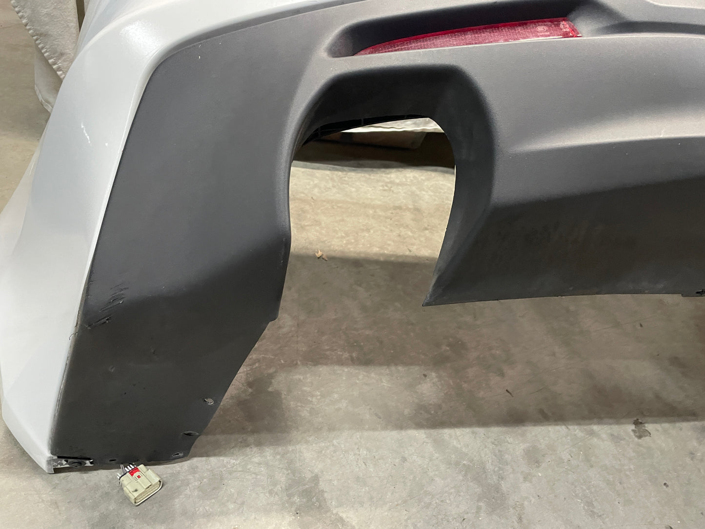 2020 Chevy Camaro SS LZ Complete Rear Bumper Cover OEM - Day's Parts Yard