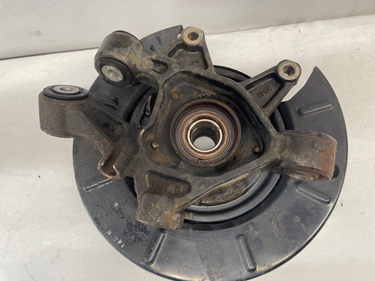 2009 Pontiac G8 Base LH Driver Rear Spindle Hub Knuckle OEM - Day's Parts Yard