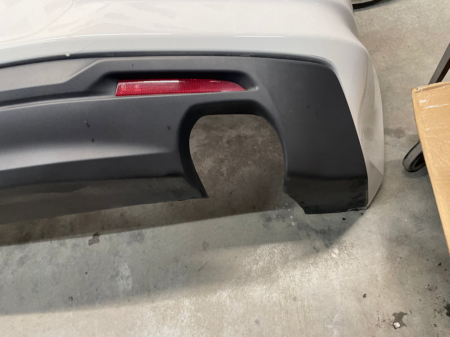 2020 Chevy Camaro SS LZ Complete Rear Bumper Cover OEM - Day's Parts Yard