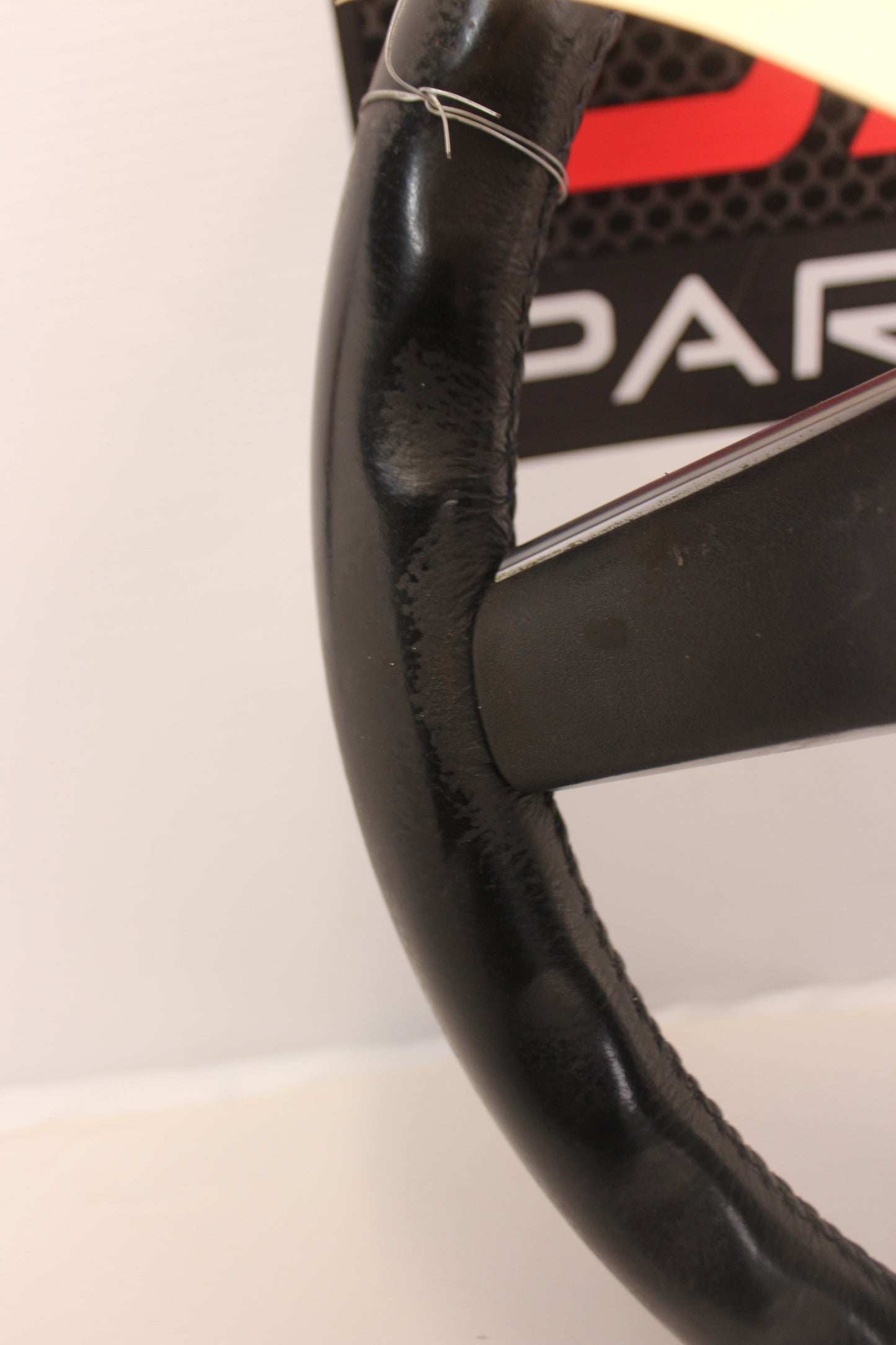 2005 Pontiac GTO Steering Wheel 92166630 OEM - Day's Parts Yard