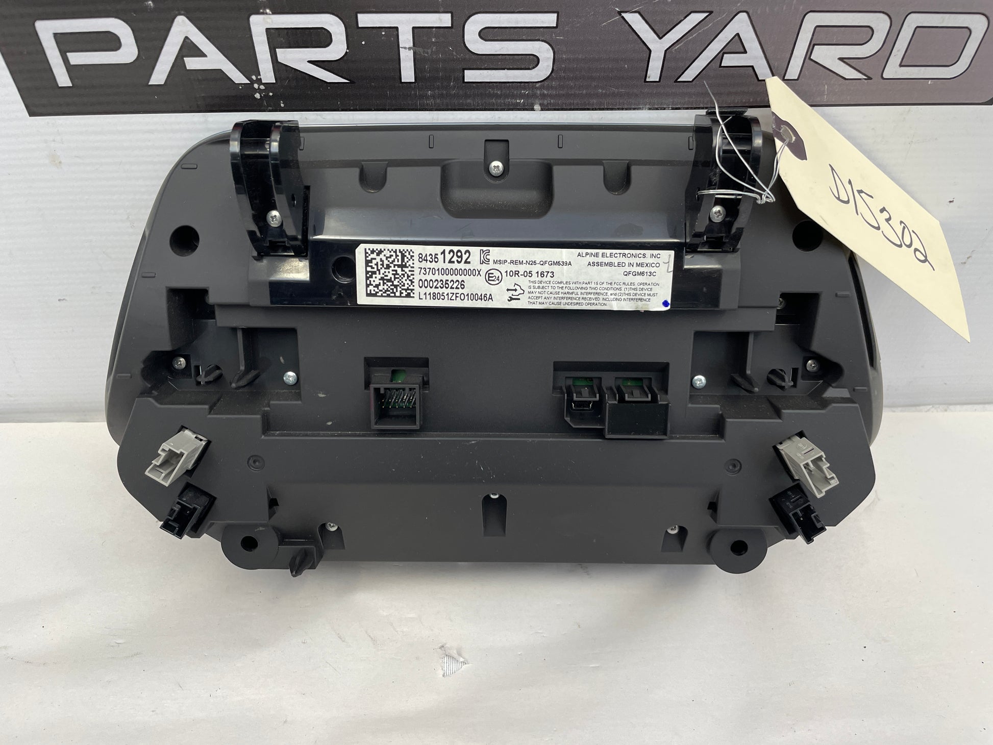 2018 Chevy Camaro ZL1 1LE Touch Screen Navigation Display 84015998 OEM - Day's Parts Yard