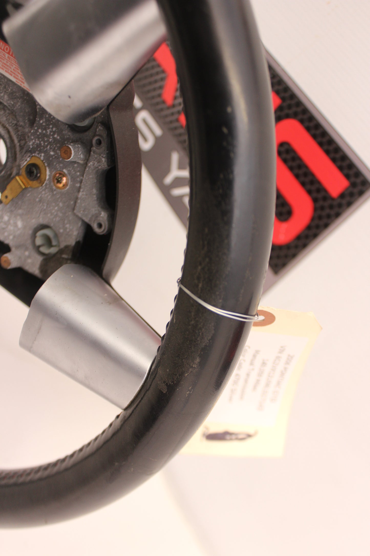 2006 Pontiac GTO Steering Wheel 92181066 OEM - Day's Parts Yard