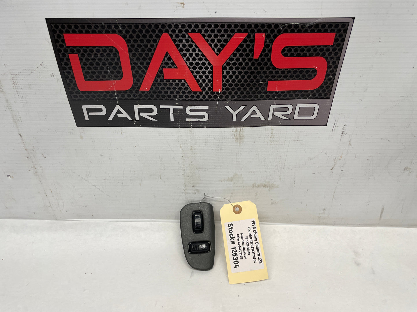 1998 Chevy Camaro Z28 RH Passenger Window Door Lock Switch Button Bezel OEM - Day's Parts Yard