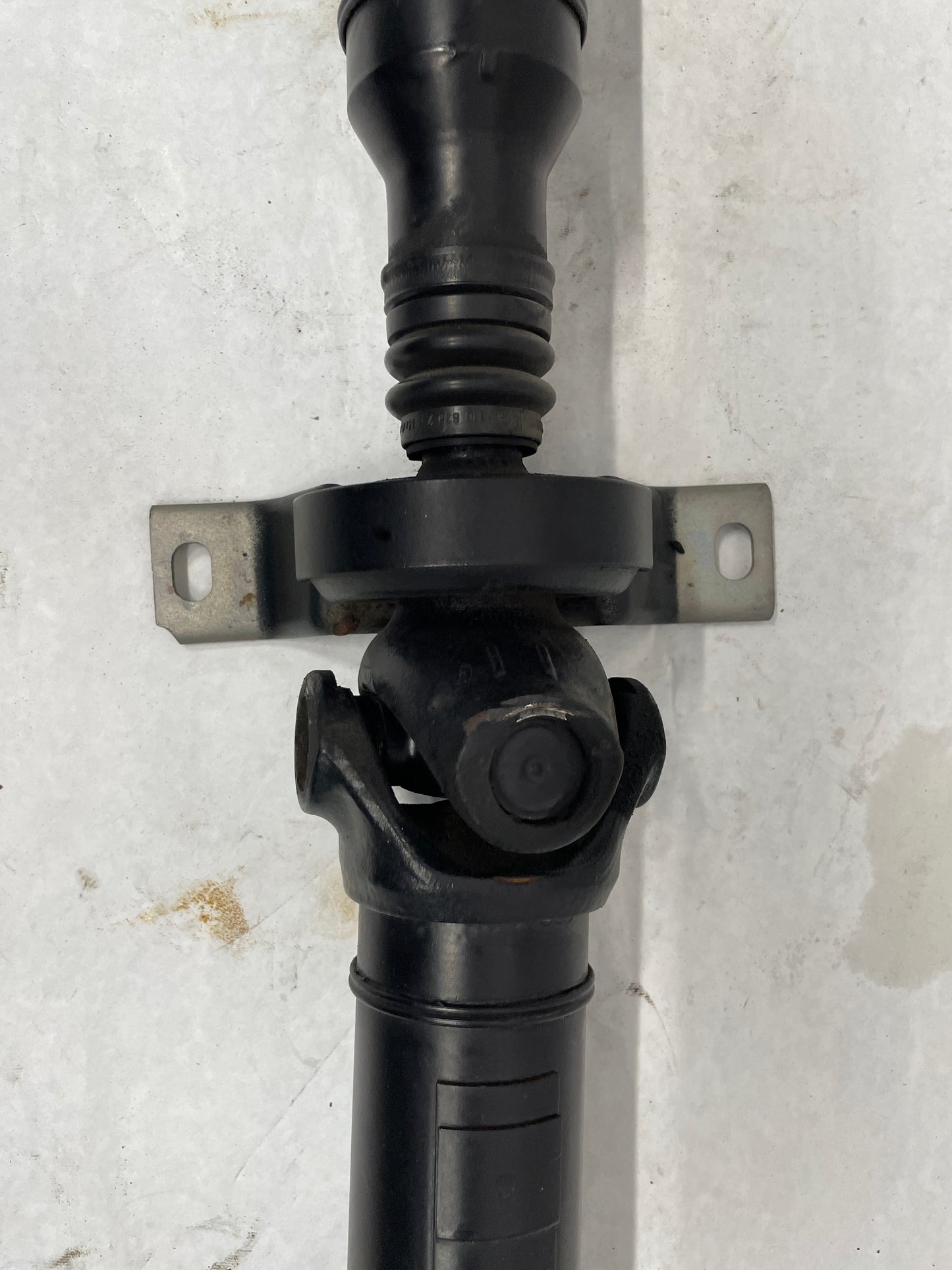 2020 Chevy Camaro SS LZ Driveshaft Drive Shaft Line Propeller Prop OEM - Day's Parts Yard