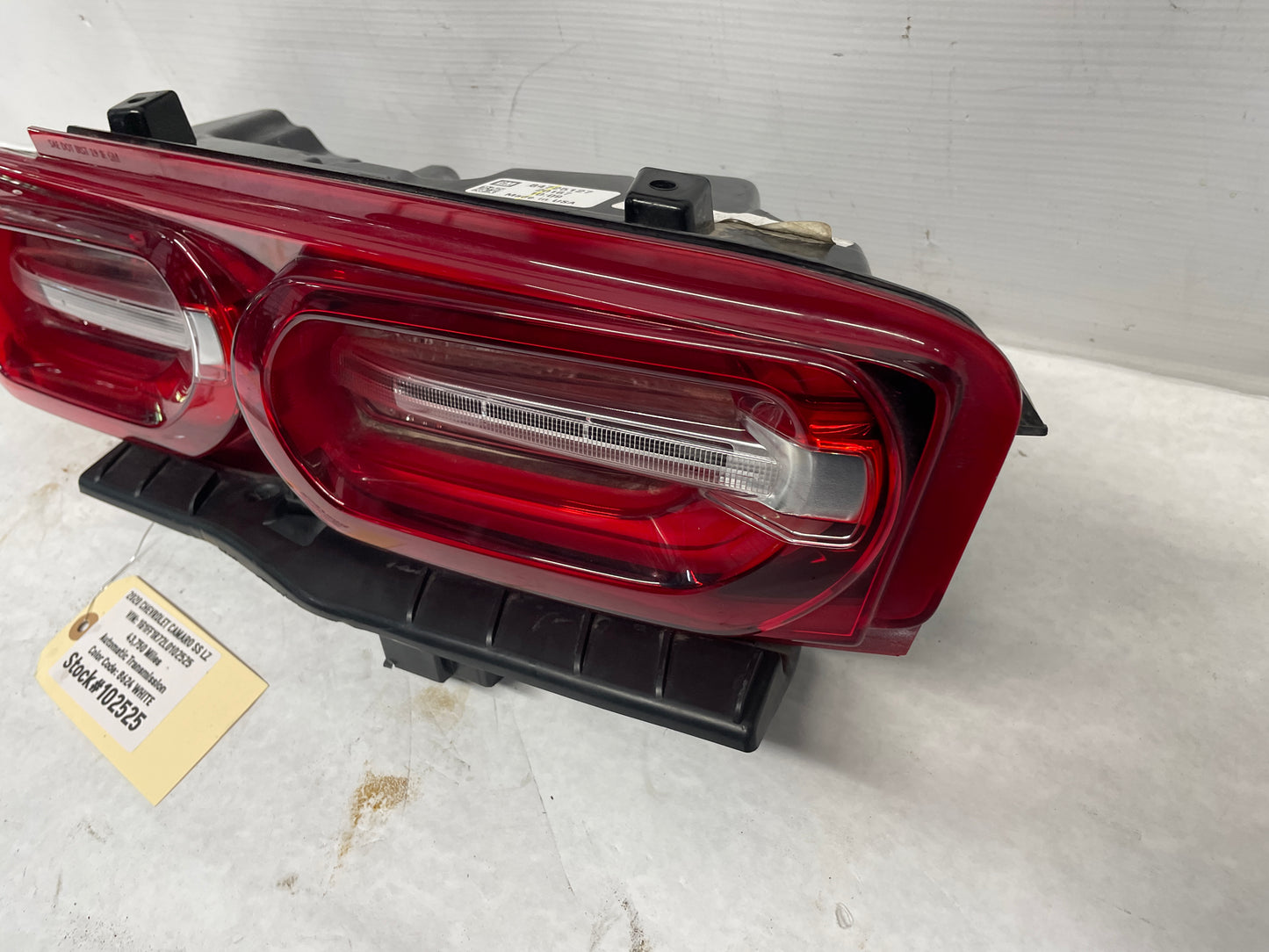 2020 Chevy Camaro SS LZ LH Driver Taillight Tail Light OEM - Day's Parts Yard