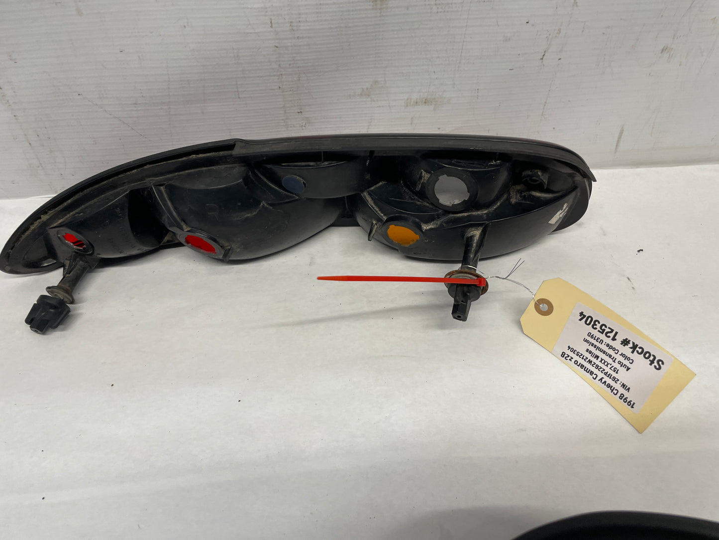 1998 Chevy Camaro Z28 RH Passenger Taillight Tail Light Lamp OEM - Day's Parts Yard