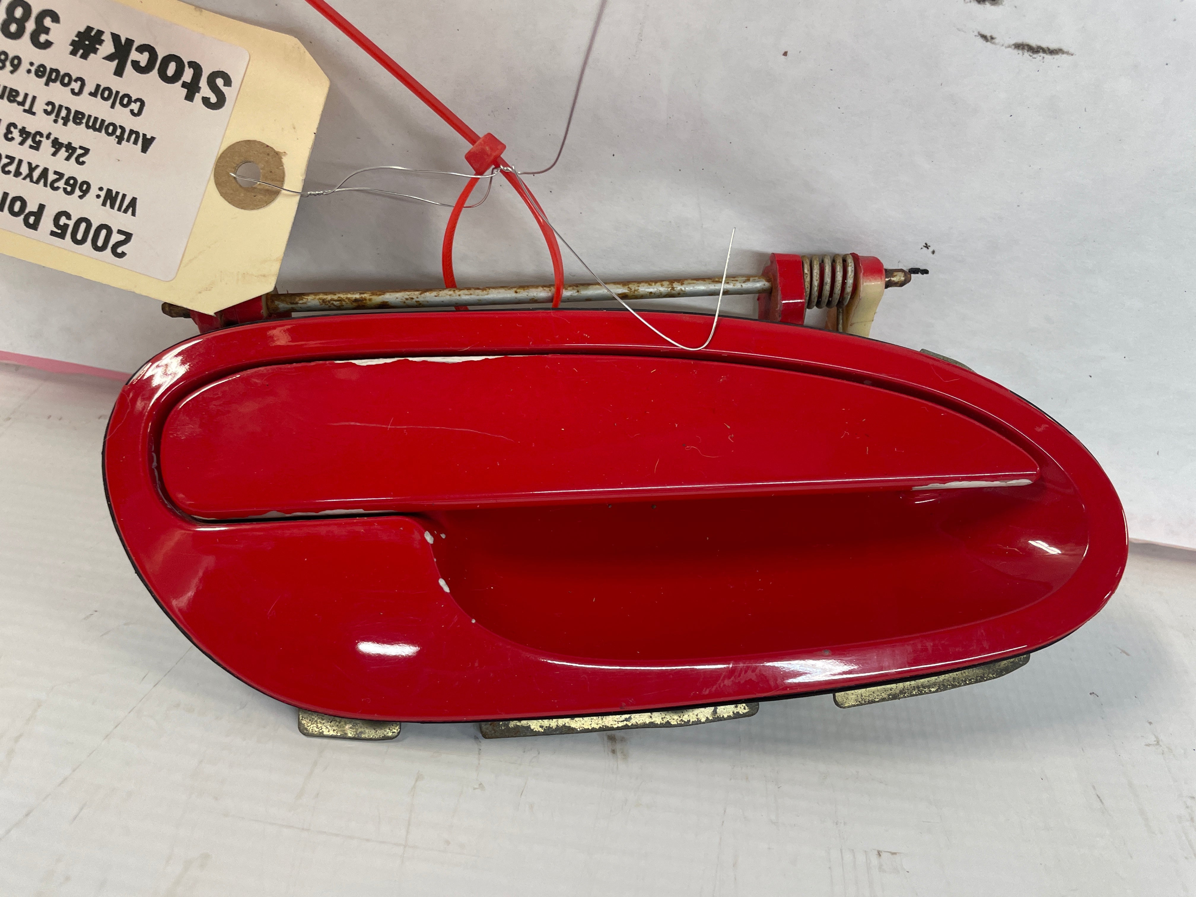 2005 Pontiac GTO RH Passenger Exterior Door Handle Red OEM | Day's