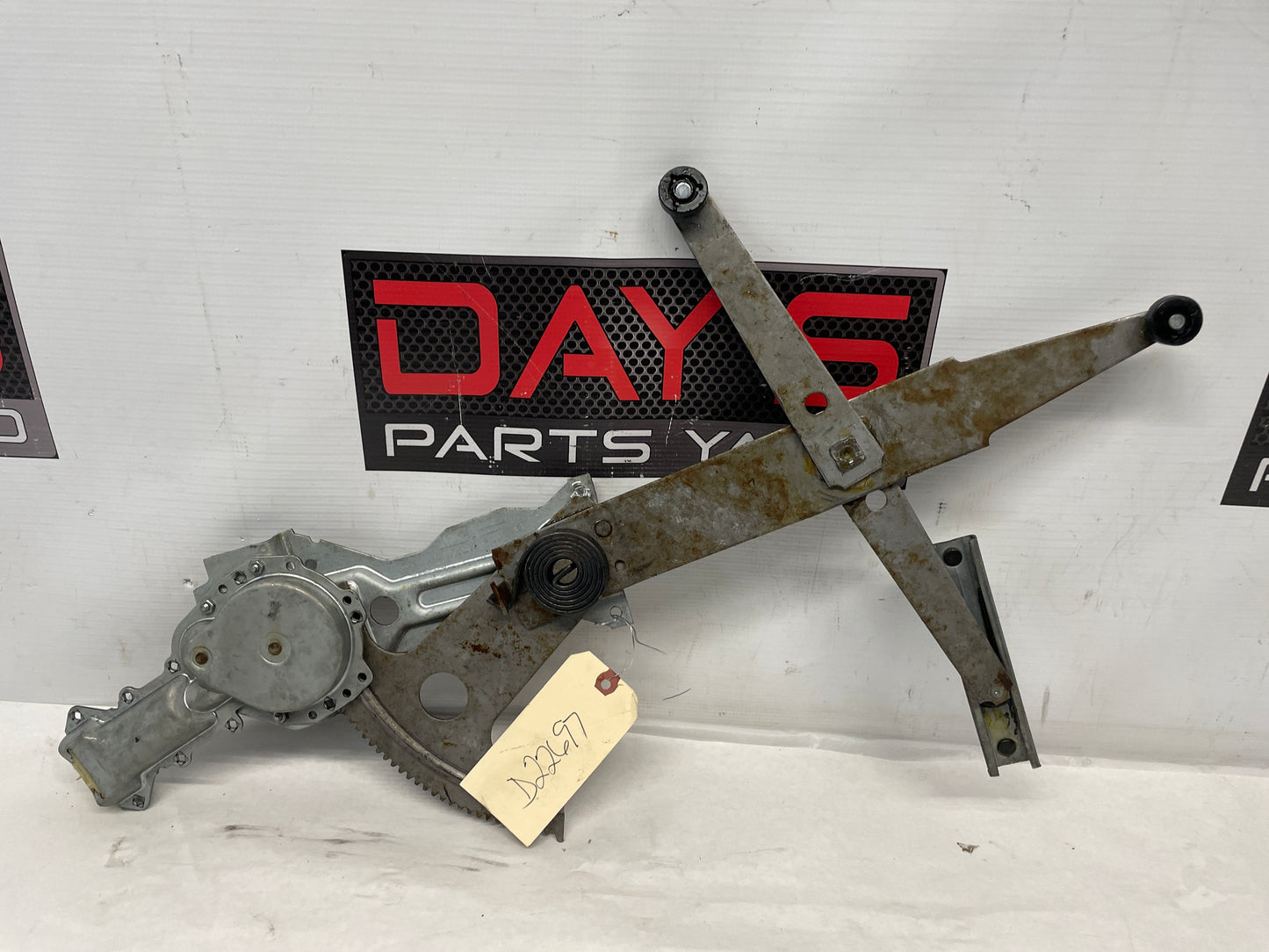 2000 Pontiac Firebird Formula LH Driver Window Motor Regulator OEM - Day's Parts Yard