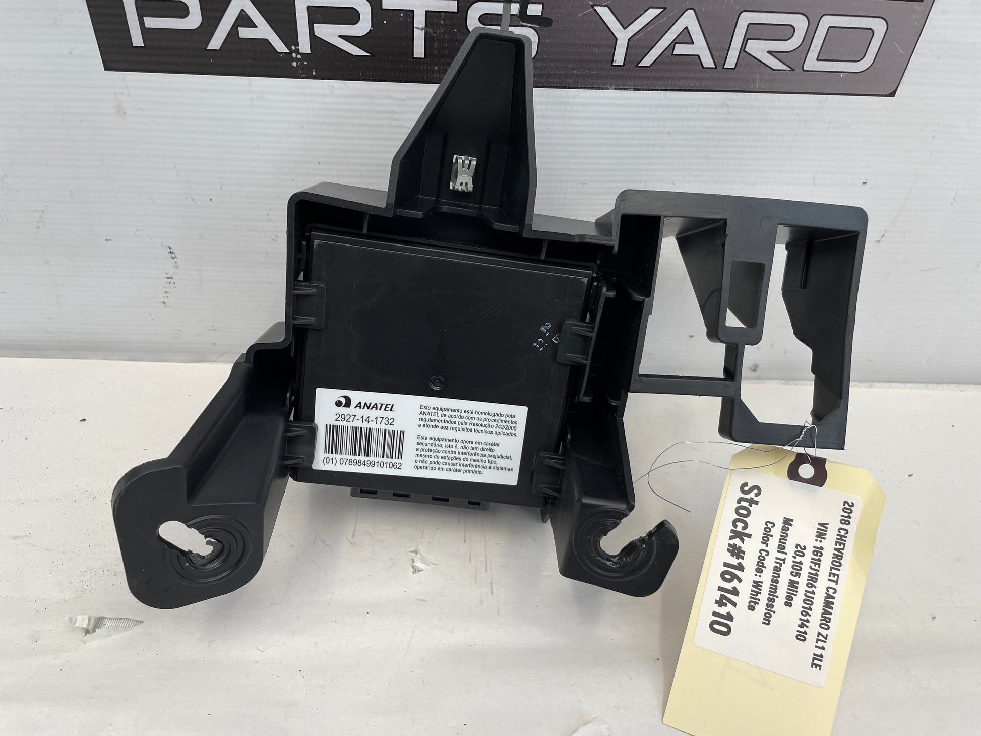 2018 Chevy Camaro ZL1 1LE Keyless Entry Module w/ Bracket OEM - Day's Parts Yard