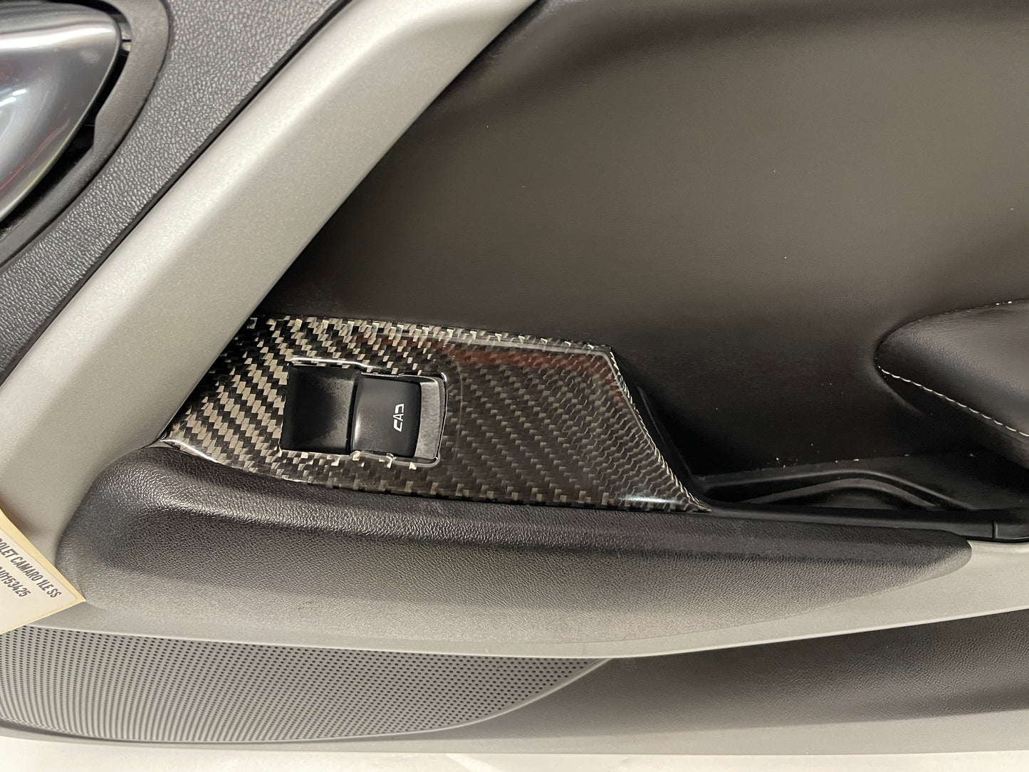 2018 Chevy Camaro 1LE SS RH Passenger Door Panel w/ Carbon Fiber Trim OEM - Day's Parts Yard
