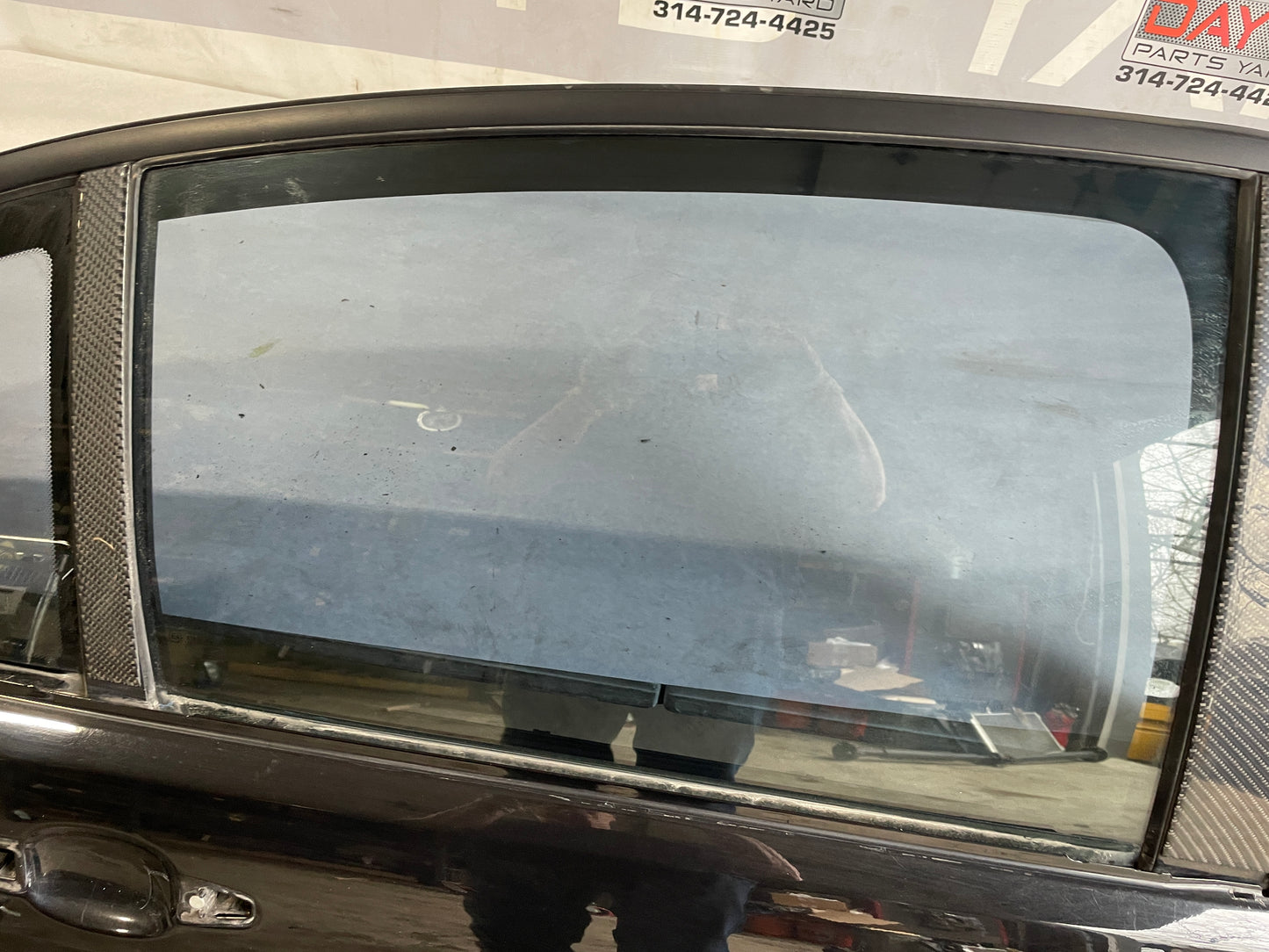 2008 Pontiac G8 GT Rear RH Passenger Door Black 92161310 OEM - Day's Parts Yard