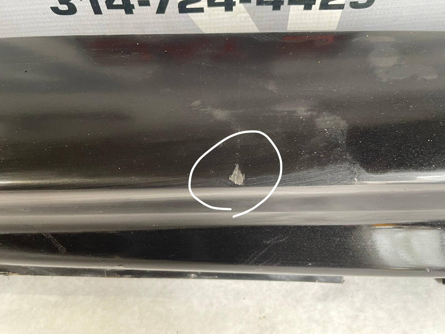 2008 Pontiac G8 GT LH Driver Rocker Molding Trim Panel OEM - Day's Parts Yard