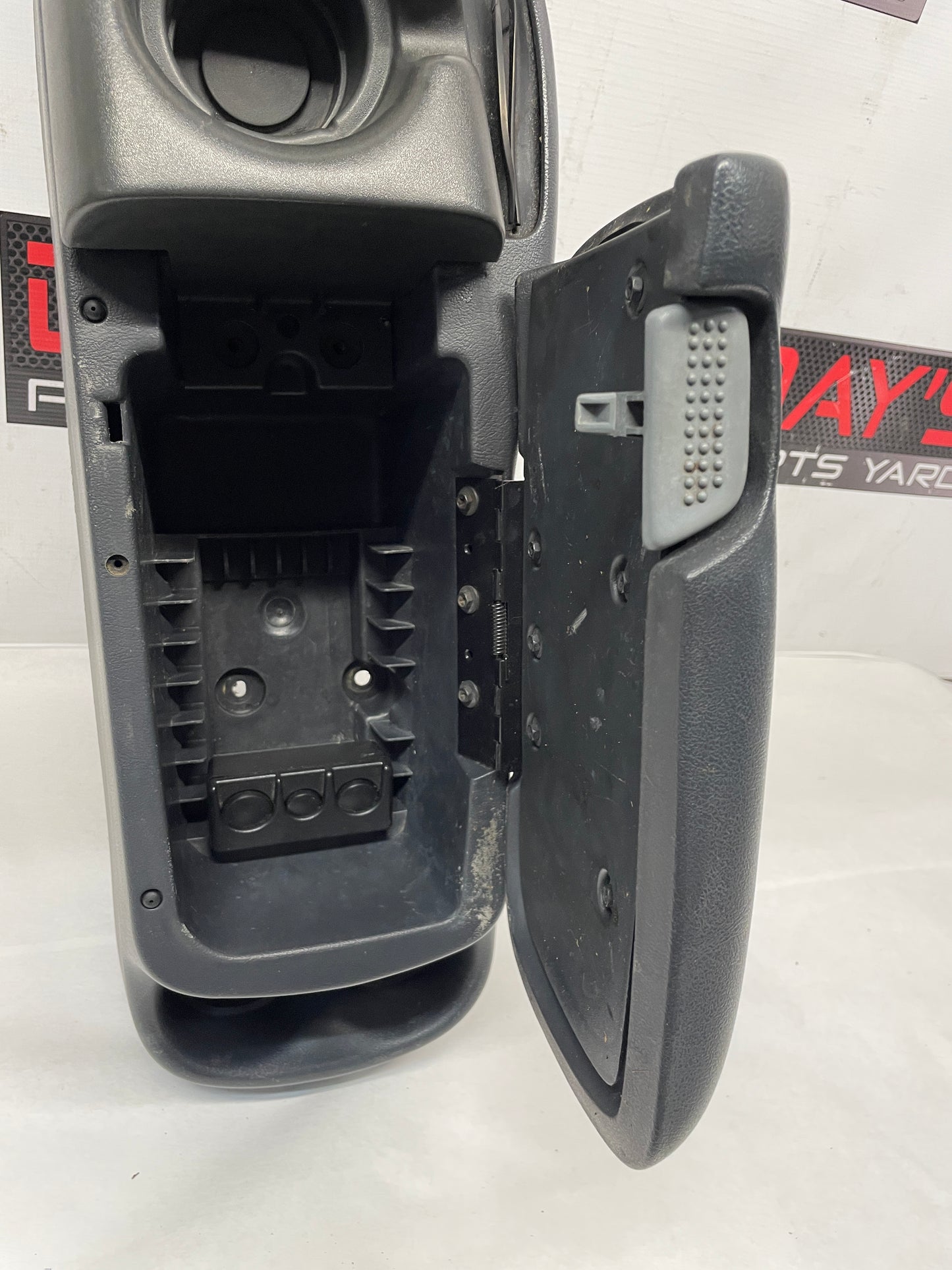 1998 Chevy Camaro Z28 Complete Auto Center Console Arm Rest Assembly OEM Grey Gray - Day's Parts Yard