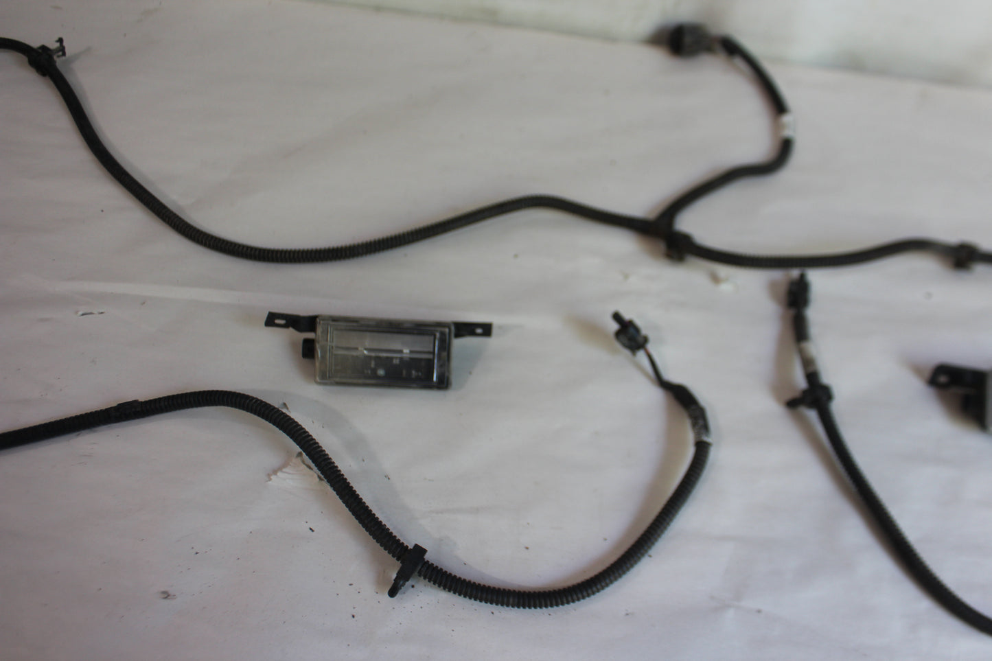 2018 GMC Sierra K2500 Denali Truck Bed Lights w/ Wire Wiring Harness OEM - Day's Parts Yard