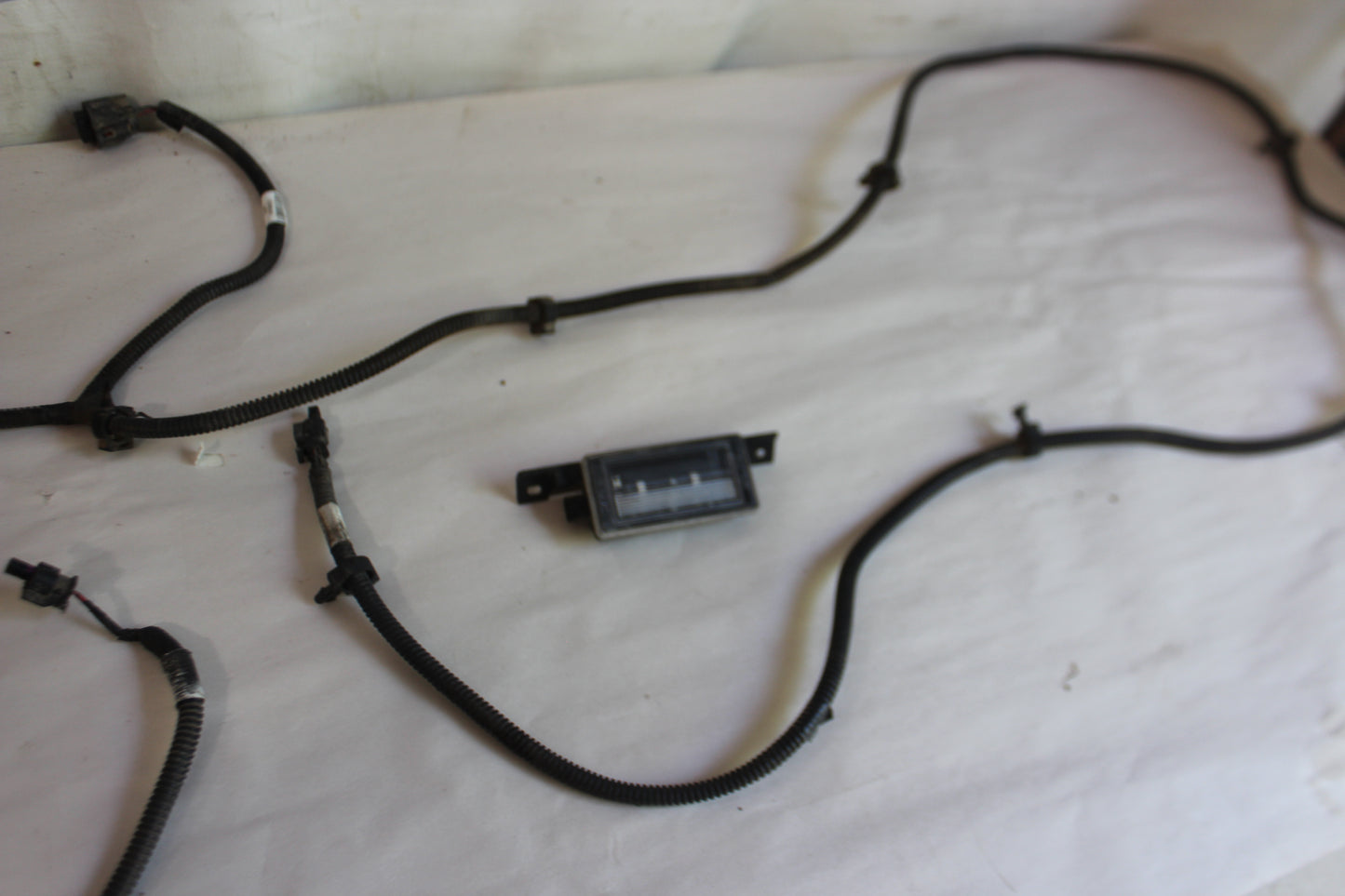 2018 GMC Sierra K2500 Denali Truck Bed Lights w/ Wire Wiring Harness OEM - Day's Parts Yard