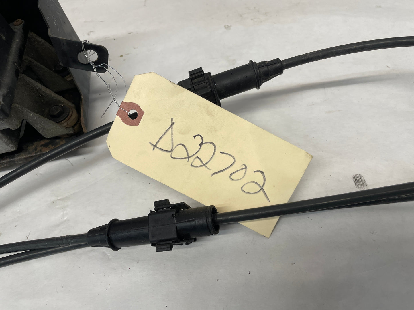 2000 Pontiac Firebird Formula Trans Am Cruise Control Module Actuator w/ Cable OEM - Day's Parts Yard