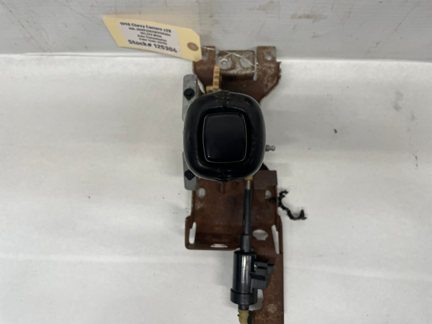 1998 Chevy Camaro Z28 Automatic Transmission Floor Shifter Gear Selector OEM - Day's Parts Yard