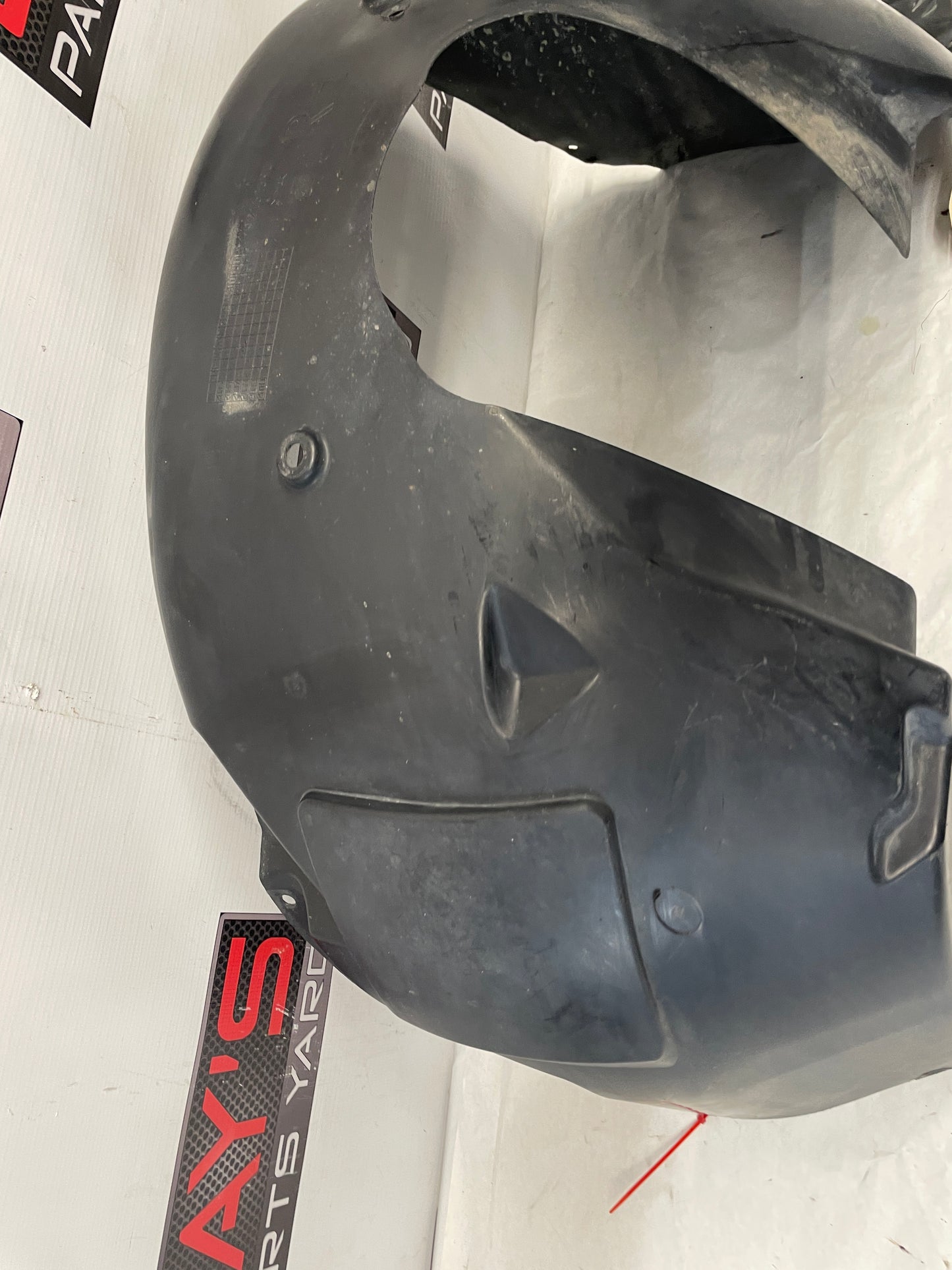 2009 Pontiac G8 Base RH Passenger Front Fender Wheel Well Liner OEM - Day's Parts Yard