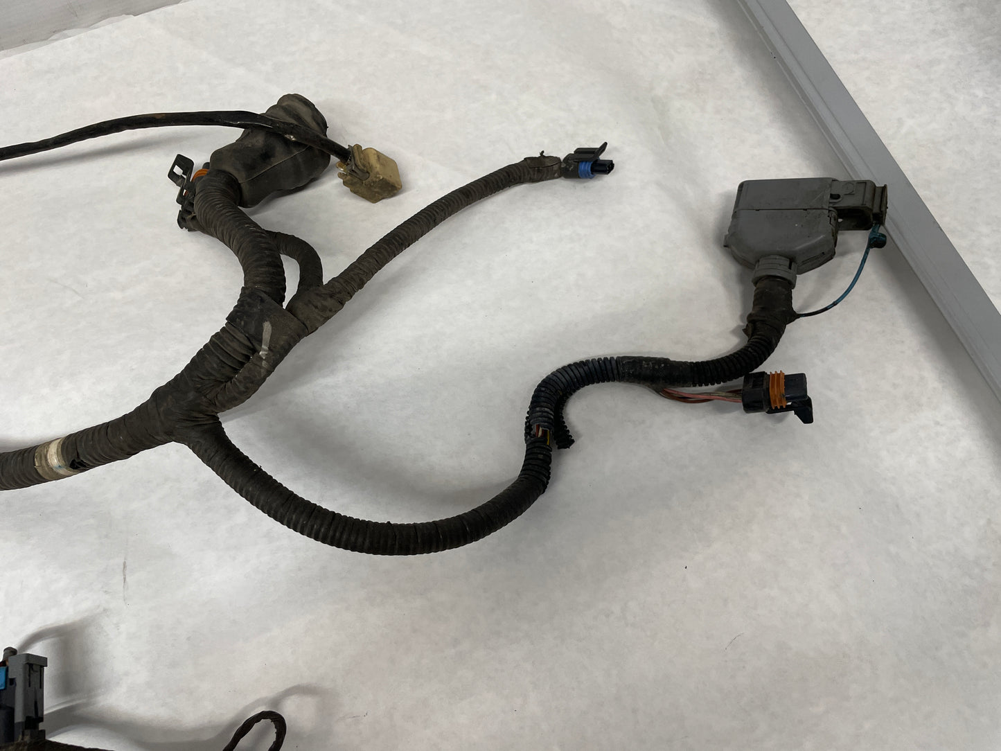 2006 Pontiac GTO Engine Motor Auto Transmission Wire Wiring Harness OEM - Day's Parts Yard