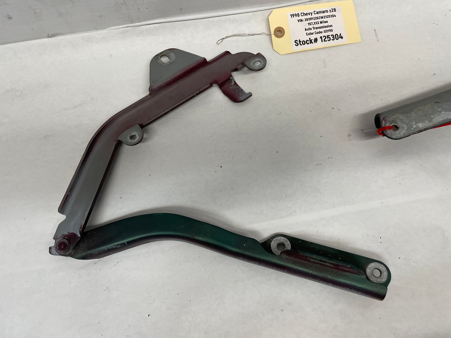 1998 Chevy Camaro Z28 RH & LH Hood Hinge Brackets OEM - Day's Parts Yard