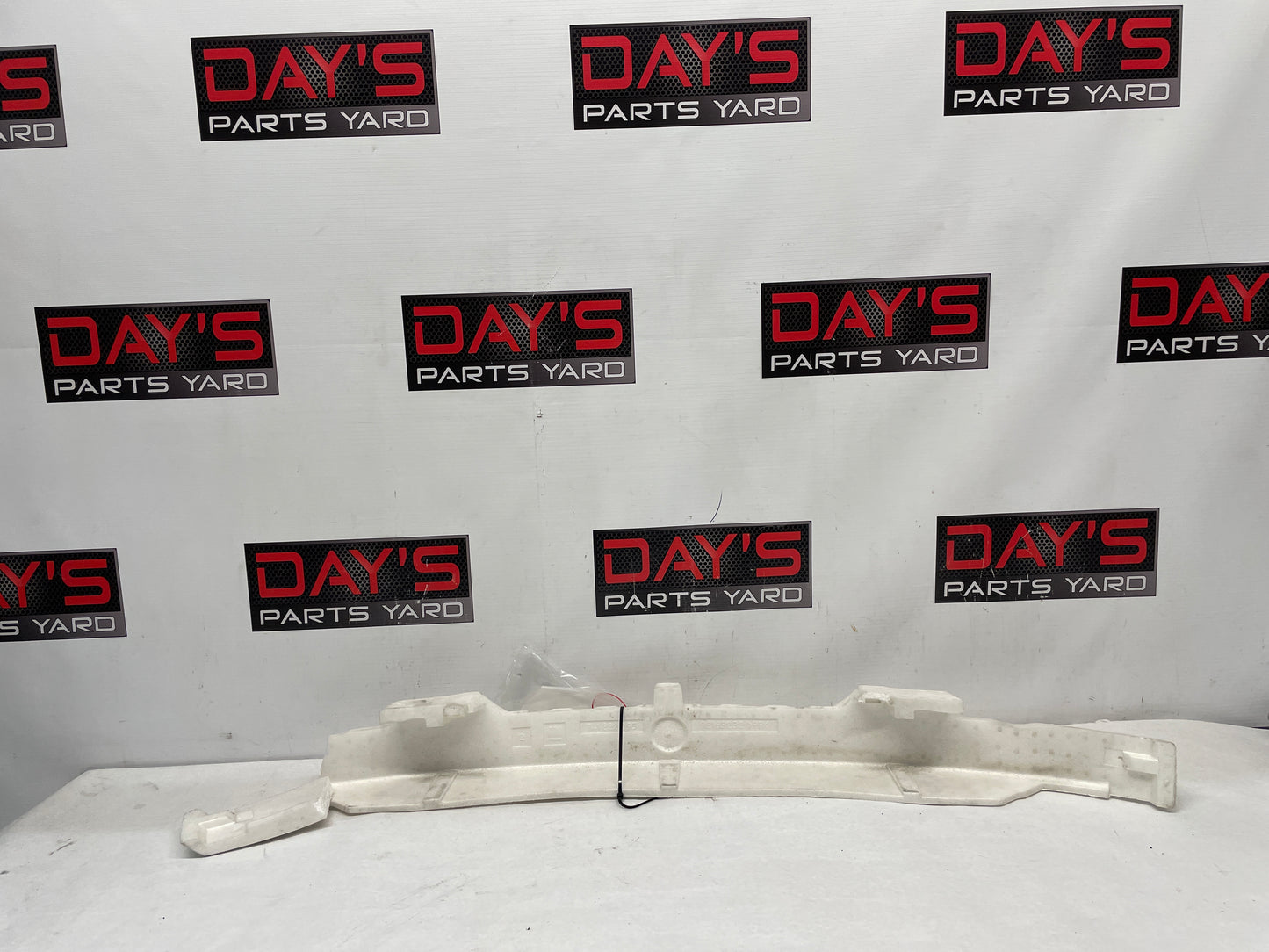 2006 Pontiac GTO Front Bumper Impact Energy Absorber Bar Foam OEM - Day's Parts Yard
