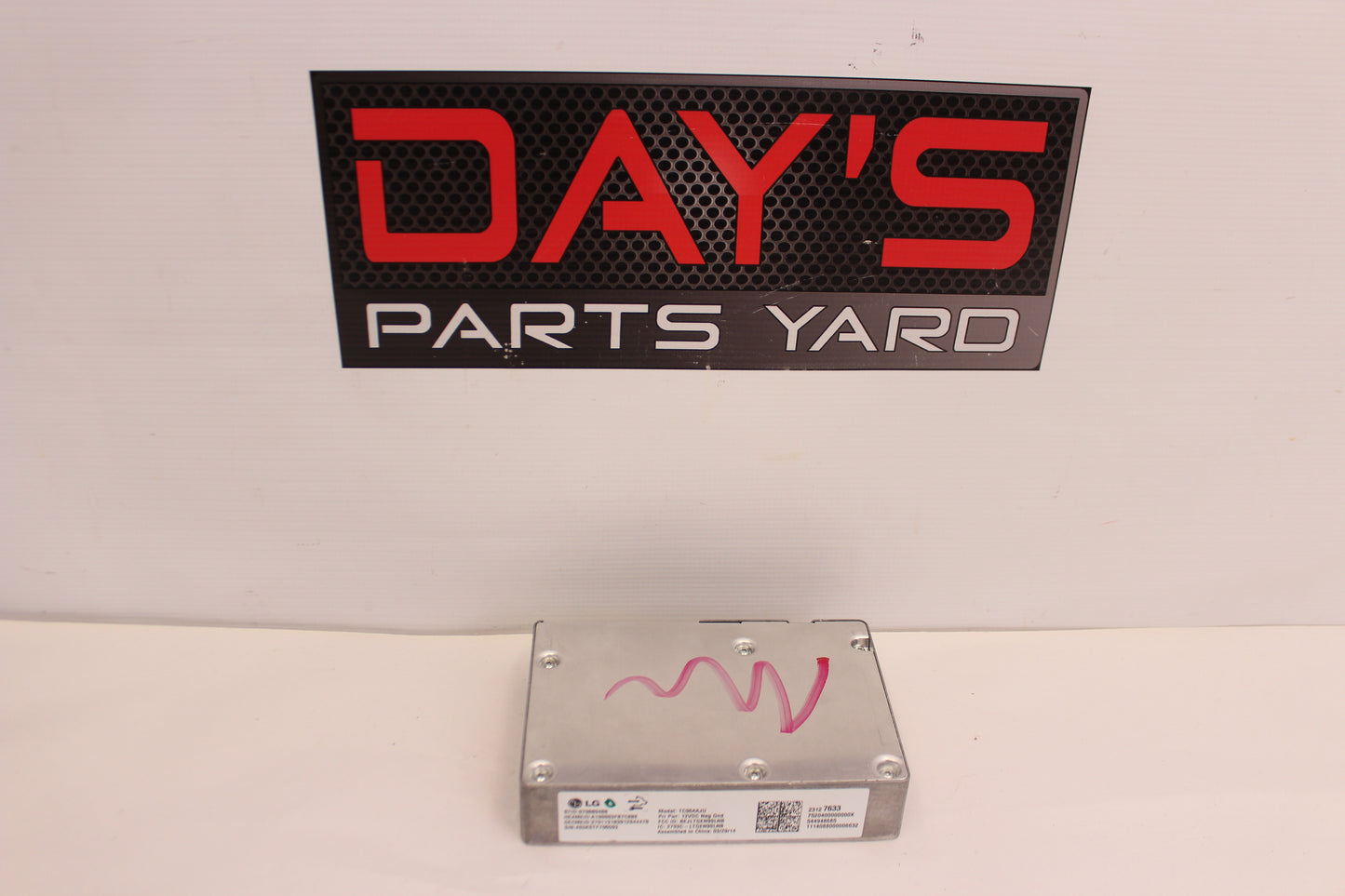 2014 Chevy Camaro SS OnStar Communication Module OEM - Day's Parts Yard