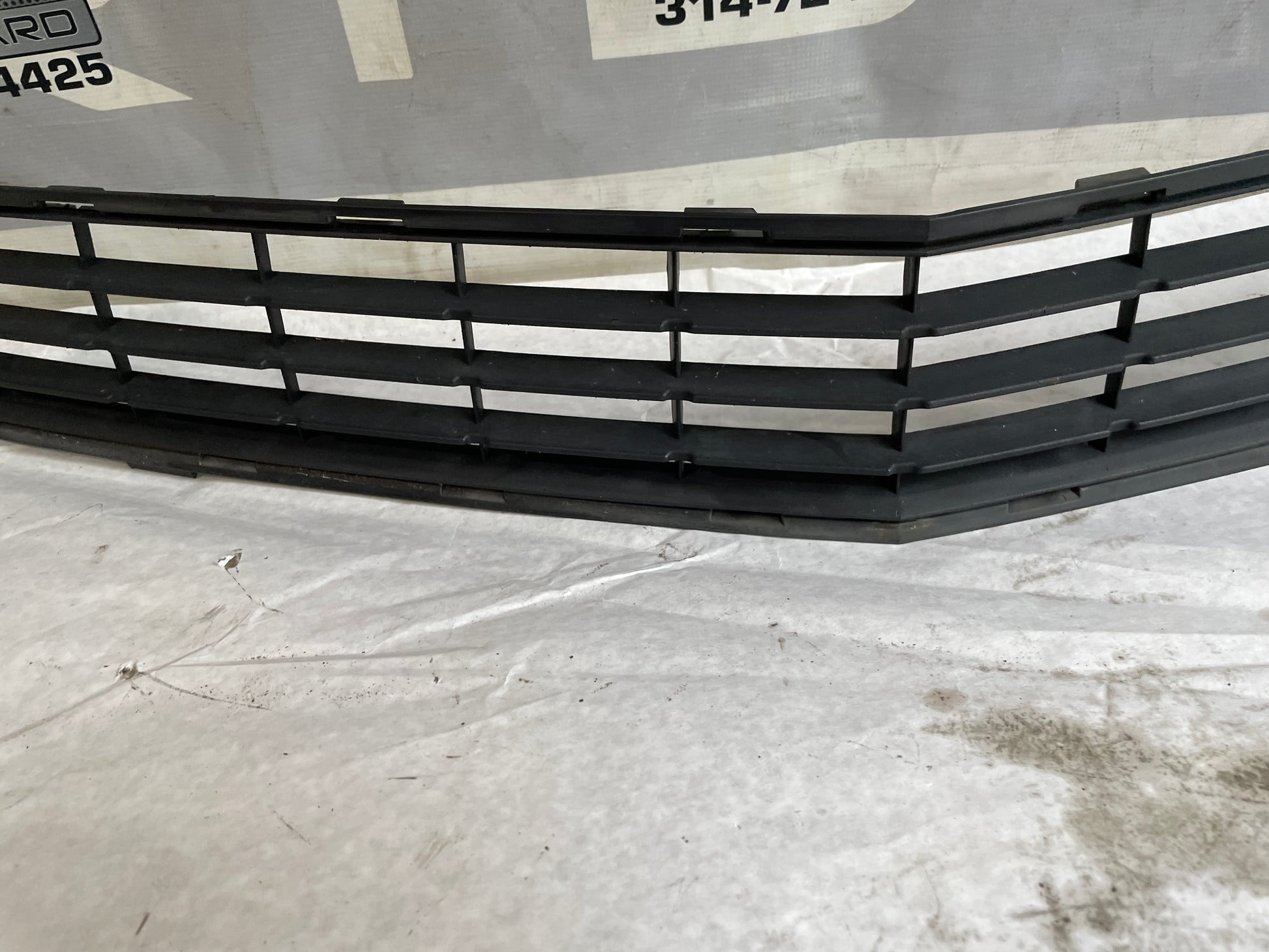 2013 Chevy Camaro SS Front Bumper Lower Grill OEM - Day's Parts Yard