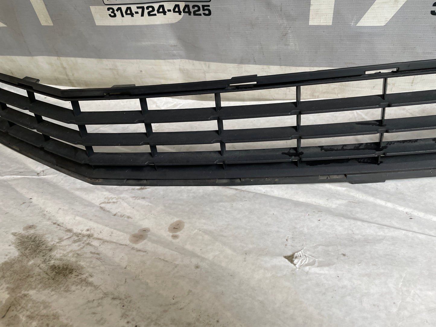 2013 Chevy Camaro SS Front Bumper Lower Grill OEM - Day's Parts Yard