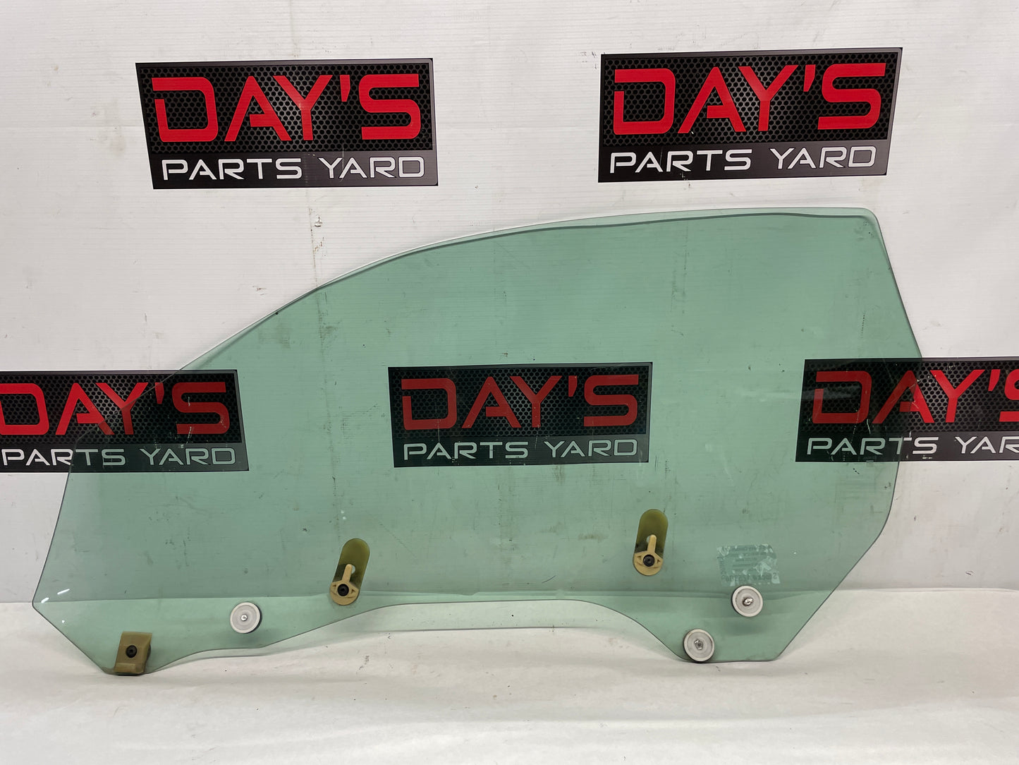 1998 Chevy Camaro Z28 RH Passenger Front Door Window Glass OEM - Day's Parts Yard