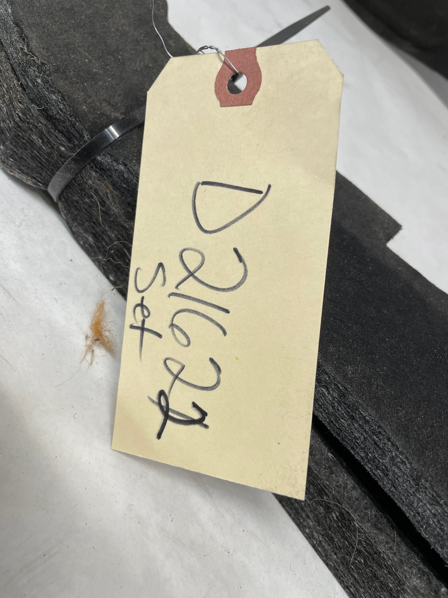 2016 Cadillac ATS-V Coupe RH & LH Fender Filler Felt Liner Trim Insulator OEM - Day's Parts Yard