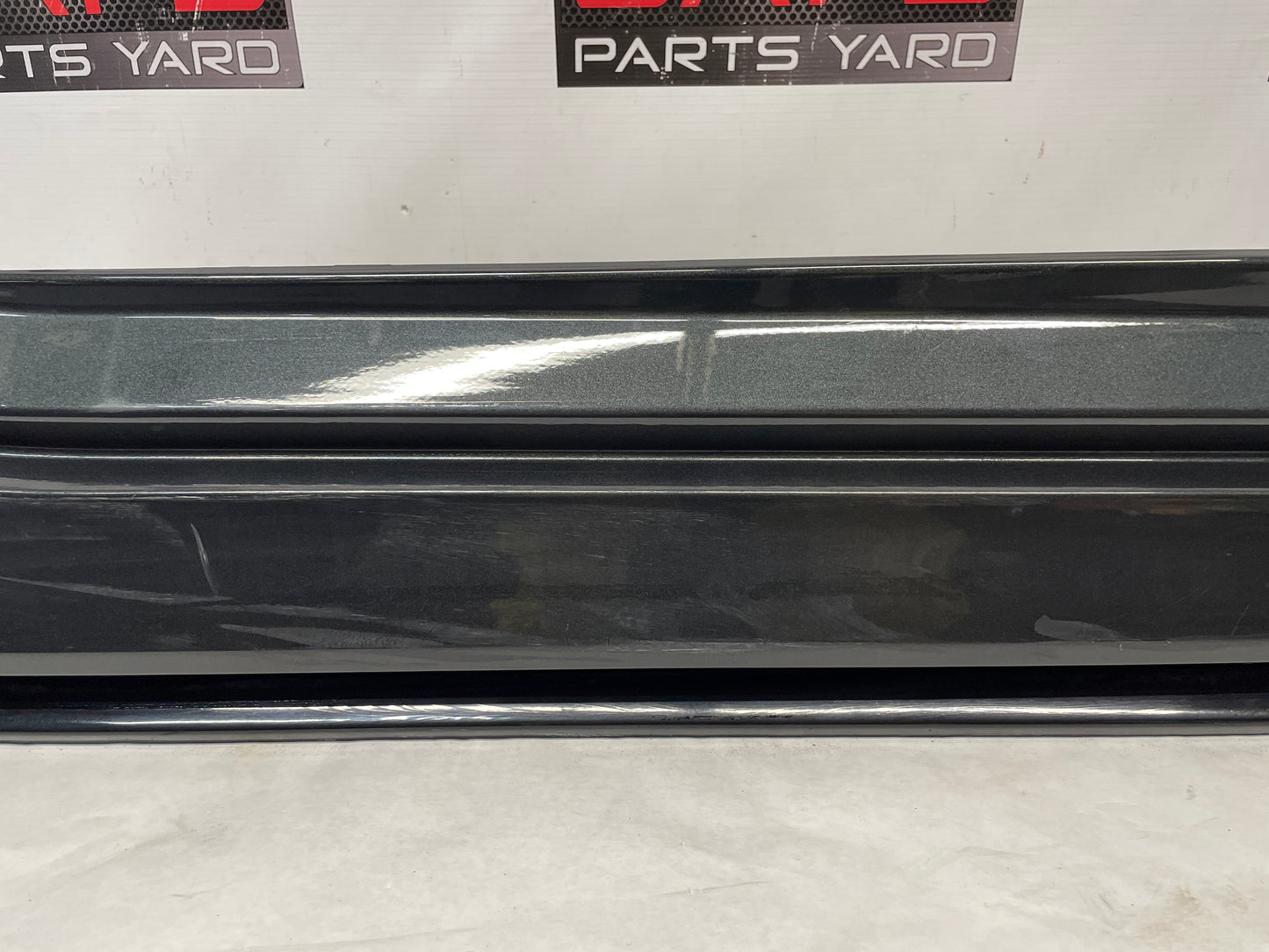 2016 Cadillac ATS-V Coupe RH Passenger Side Skirt Rocker Molding Panel Black OEM - Day's Parts Yard