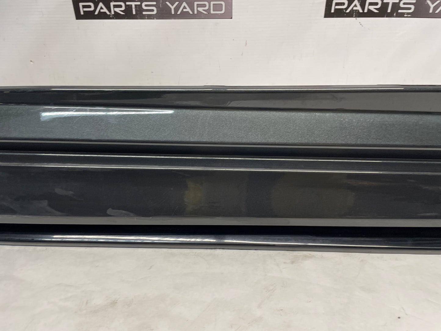 2016 Cadillac ATS-V Coupe RH Passenger Side Skirt Rocker Molding Panel Black OEM - Day's Parts Yard