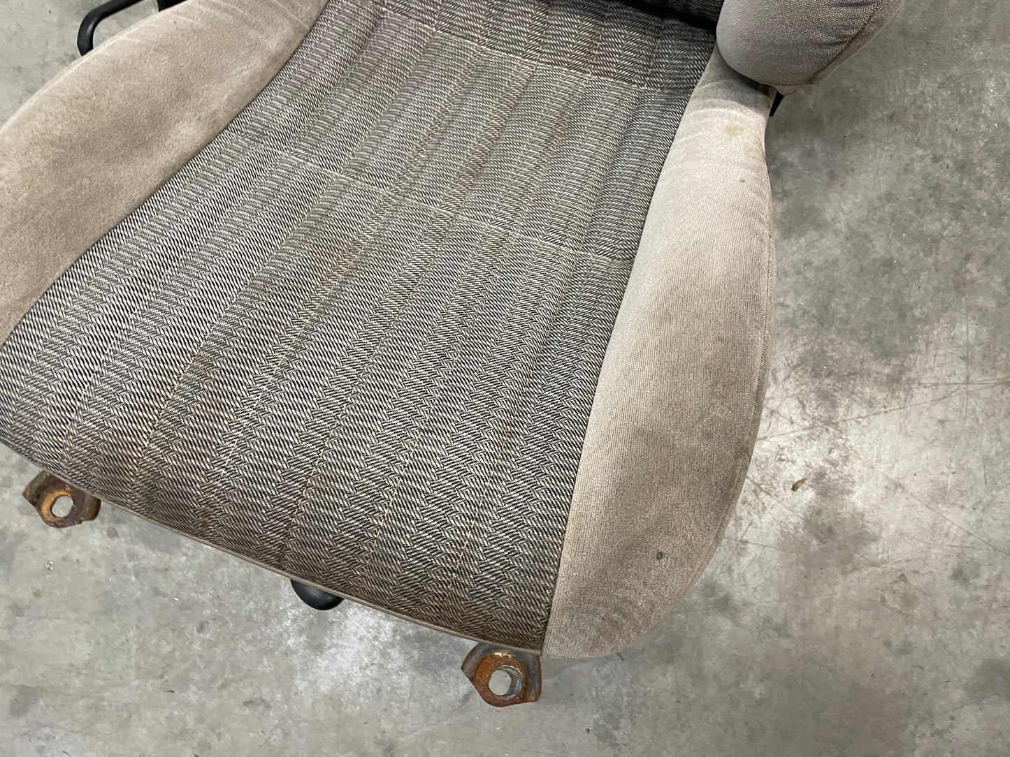 1998 Chevy Camaro Z28 Seats Fronts and Rears Tan Cloth OEM LOCAL PICK UP ONLY - Day's Parts Yard