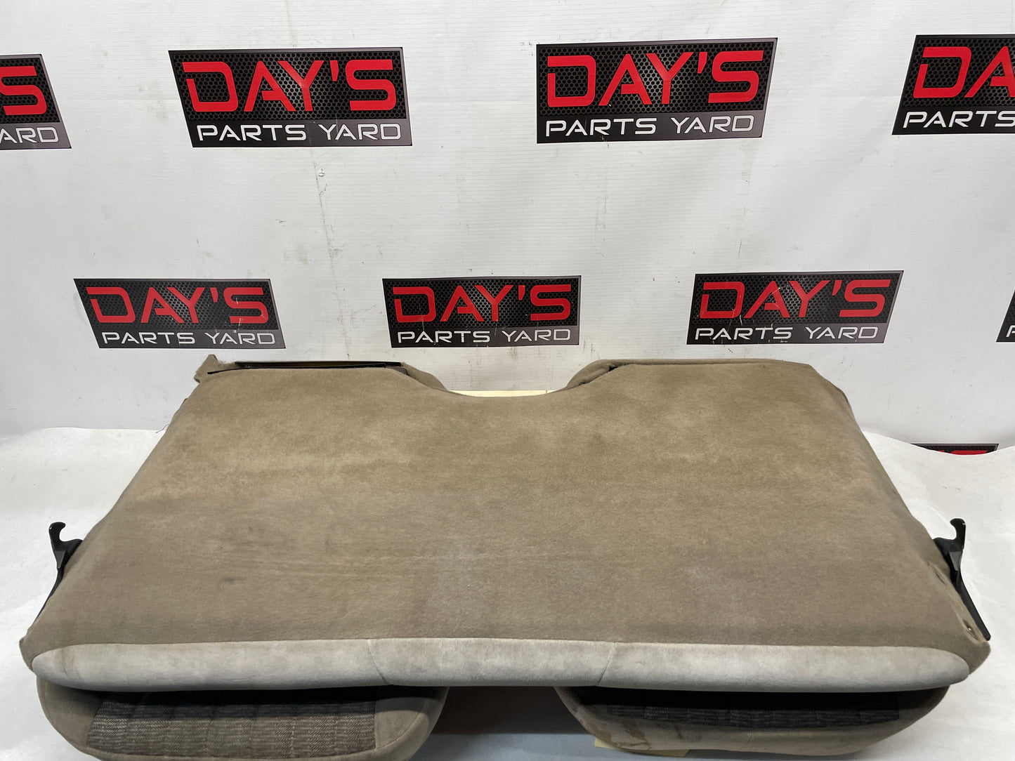 1998 Chevy Camaro Z28 Seats Fronts and Rears Tan Cloth OEM LOCAL PICK UP ONLY - Day's Parts Yard