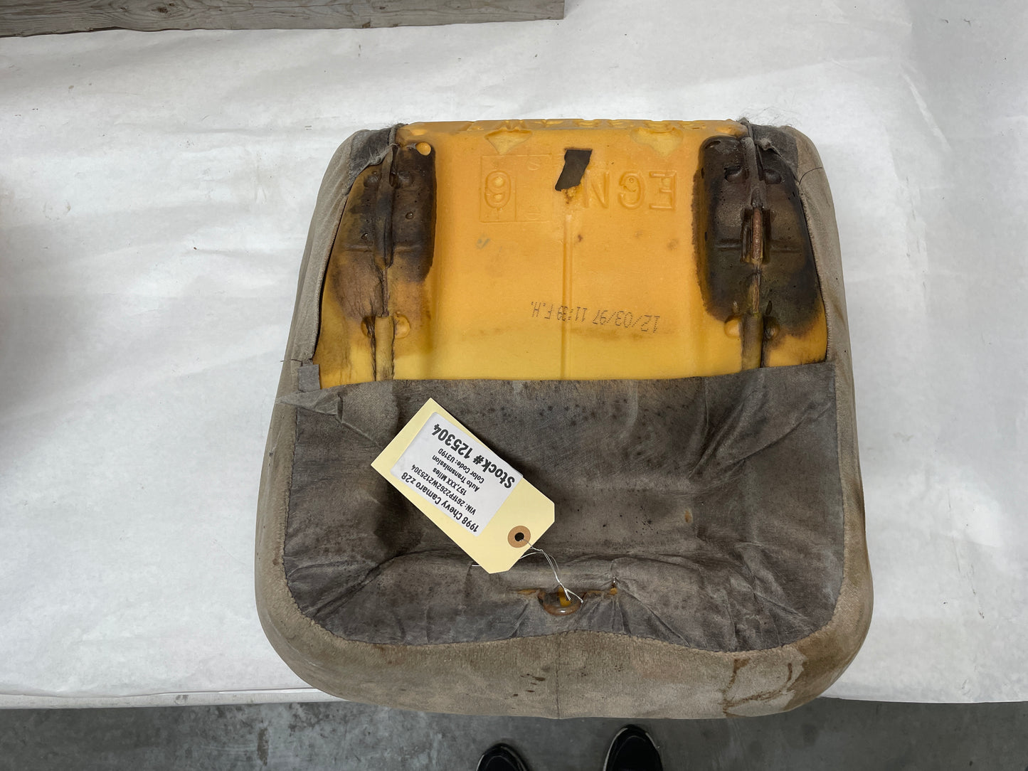 1998 Chevy Camaro Z28 Seats Fronts and Rears Tan Cloth OEM LOCAL PICK UP ONLY - Day's Parts Yard