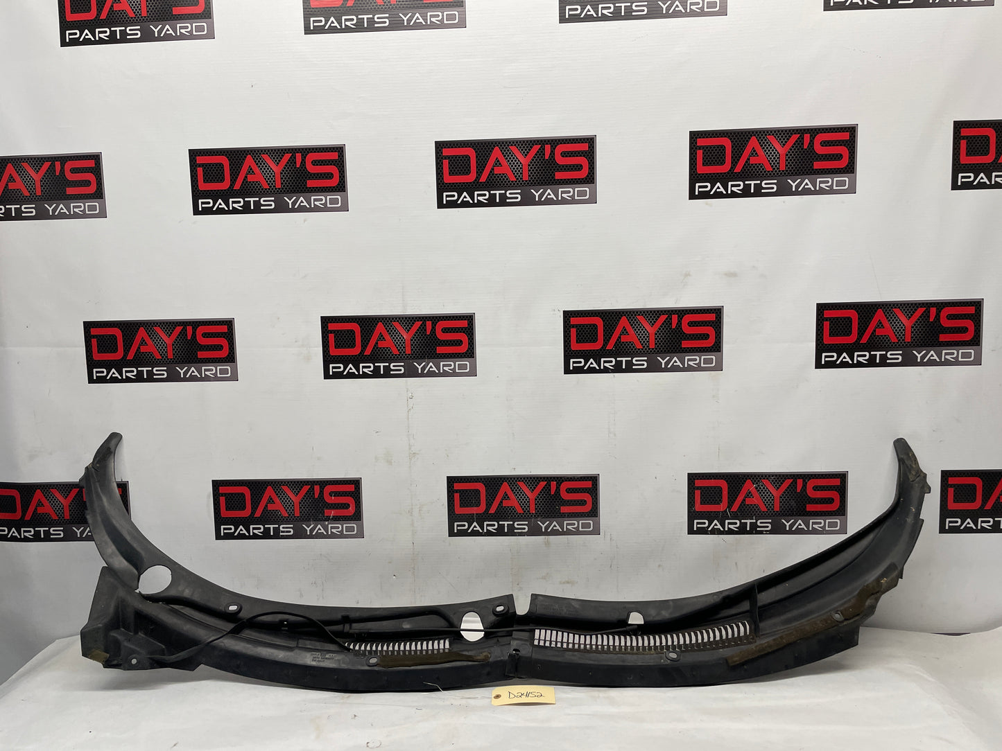 1998 Chevy Camaro Z28 Complete Windshield Wiper Cowl Panel Screen OEM - Day's Parts Yard