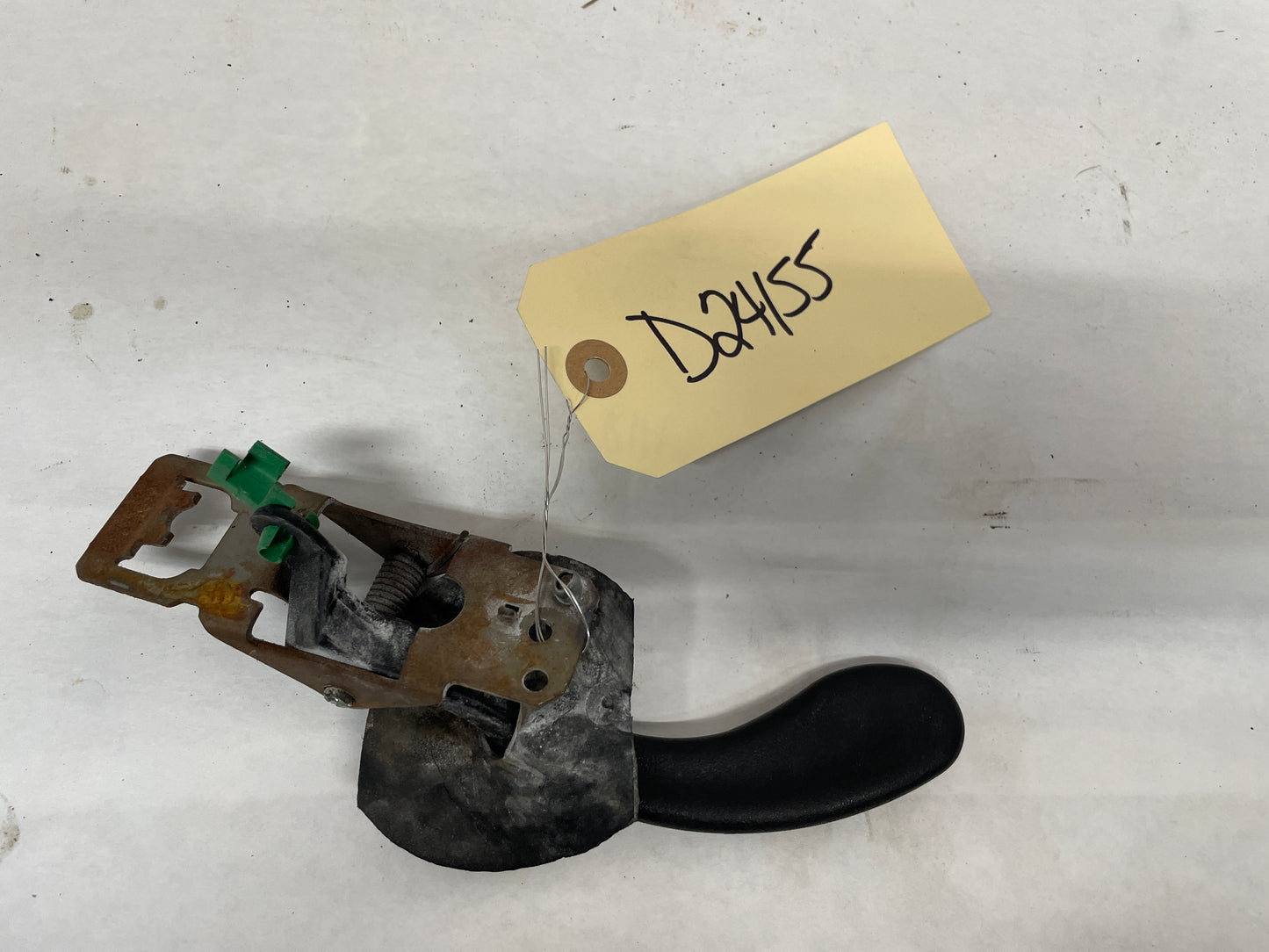 1998 Chevy Camaro Z28 RH Passenger Interior Door Handle OEM - Day's Parts Yard