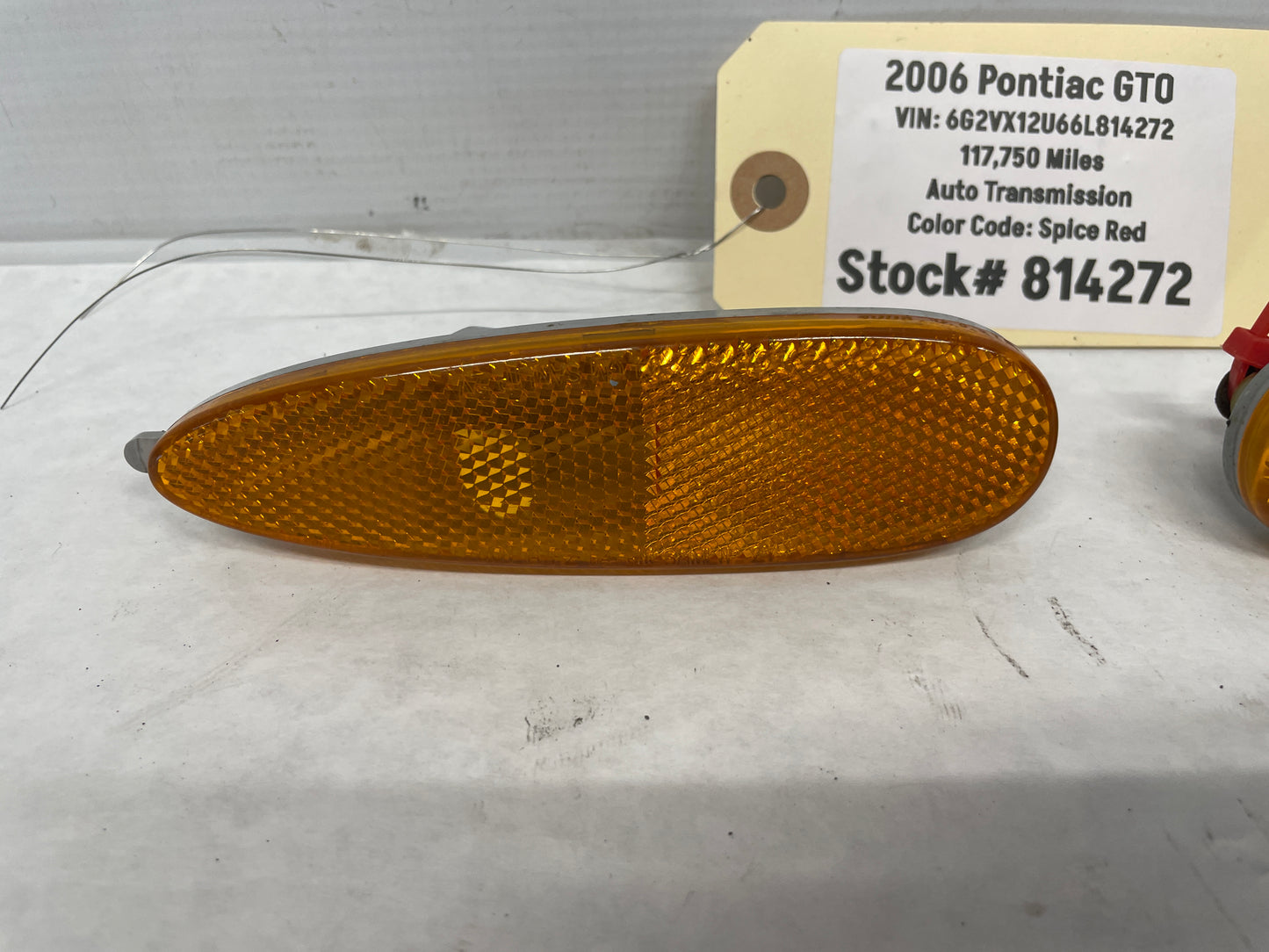 2006 Pontiac GTO RH & LH Front Bumper Turn Signal Marker Lights OEM - Day's Parts Yard