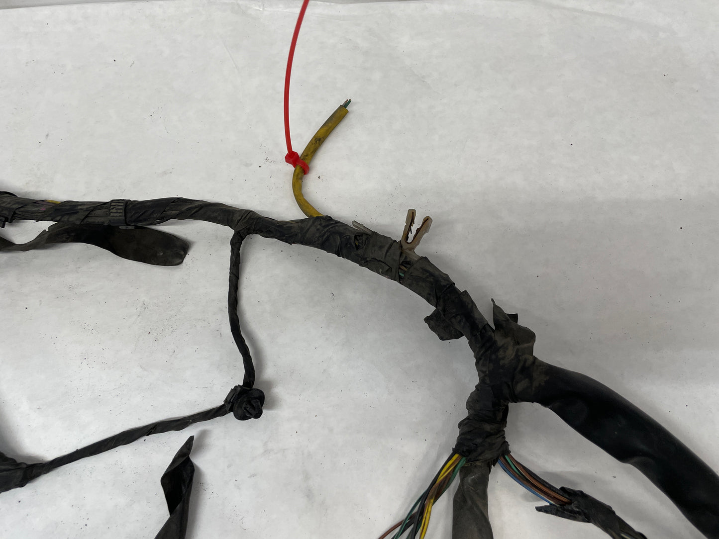 2009 Pontiac G8 Base Radiator Core Support Head Light Lamp Wiring Wire Harness OEM - Day's Parts Yard