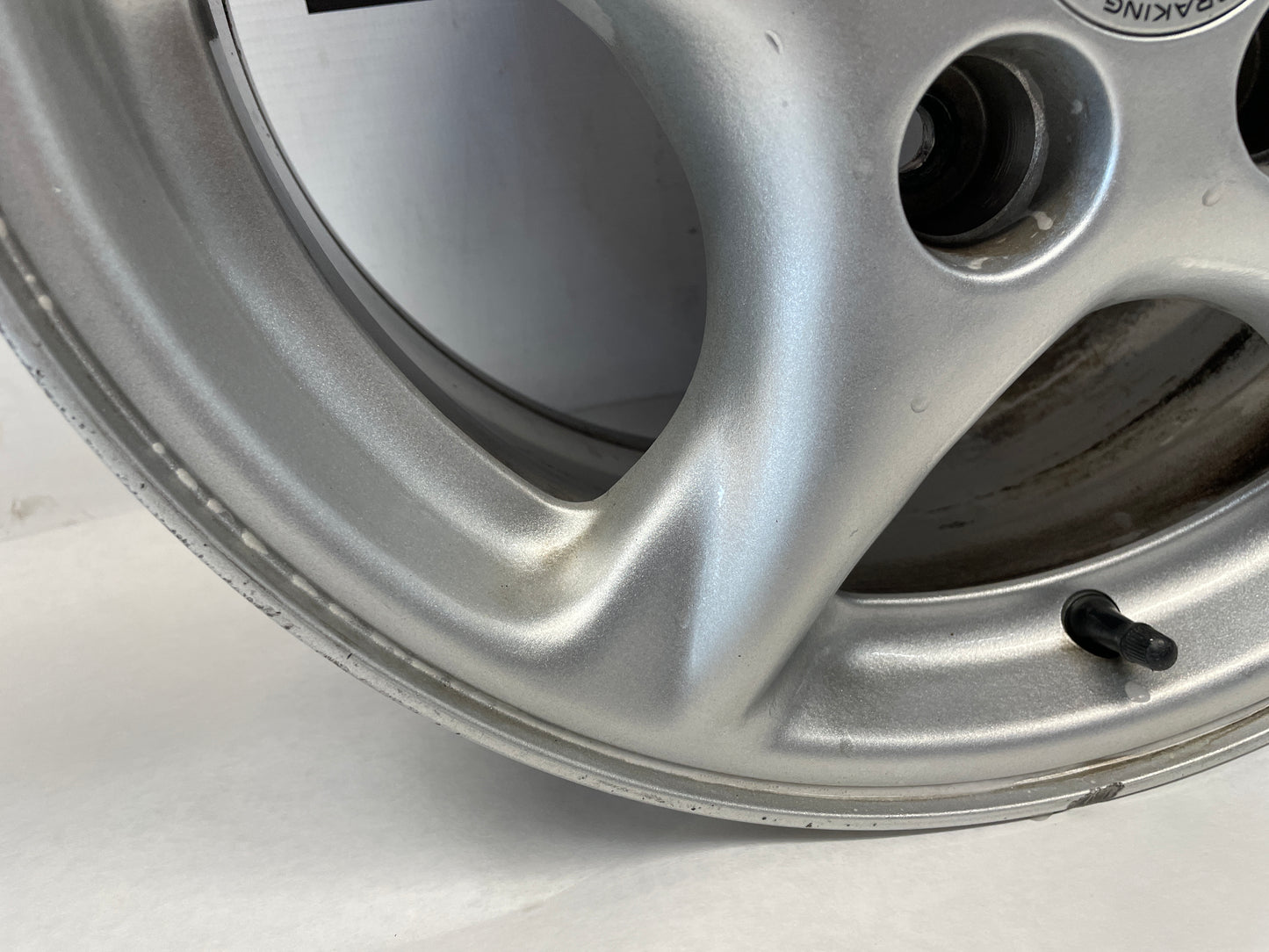 2000 Pontiac Firebird Formula Trans Am Factory OEM Wheel 16X8 - Day's Parts Yard