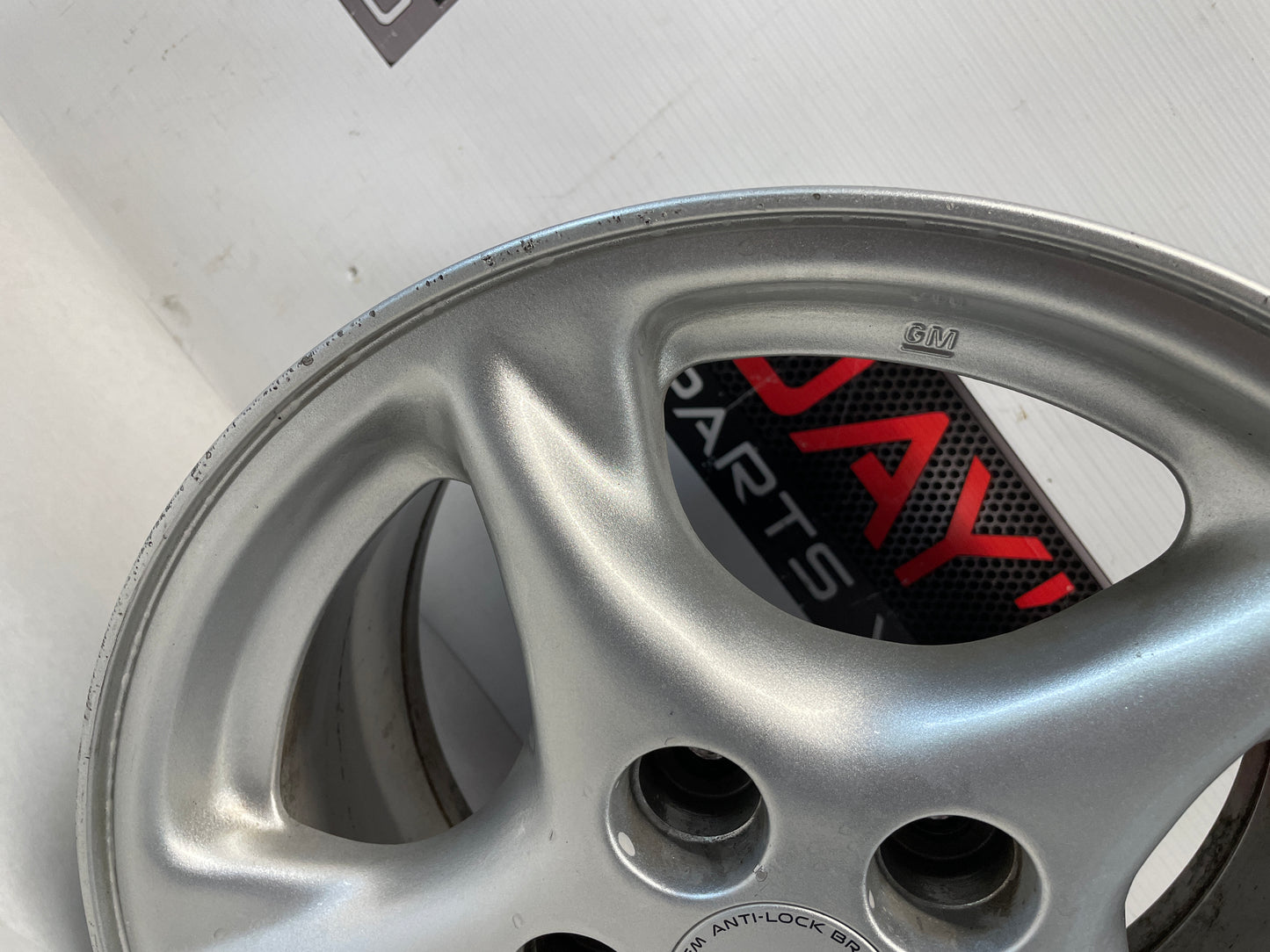 2000 Pontiac Firebird Formula Trans Am Factory OEM Wheel 16X8 - Day's Parts Yard