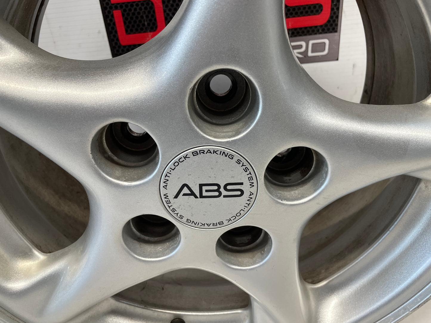 2000 Pontiac Firebird Formula Trans Am Factory OEM Wheel 16X8 - Day's Parts Yard