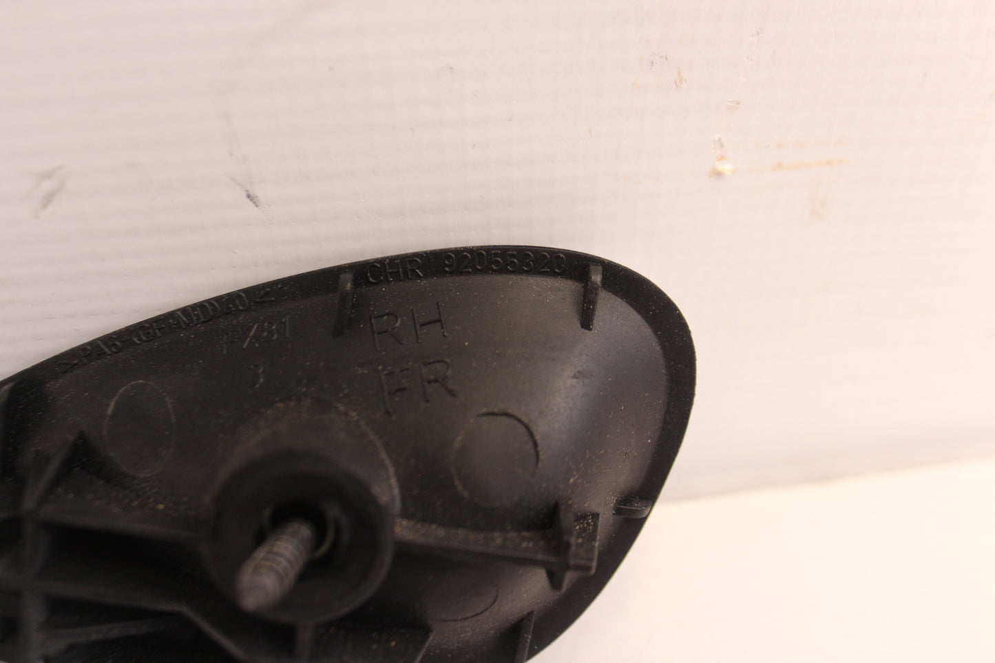 2005 Pontiac GTO RH Passenger Interior Door Handle OEM - Day's Parts Yard