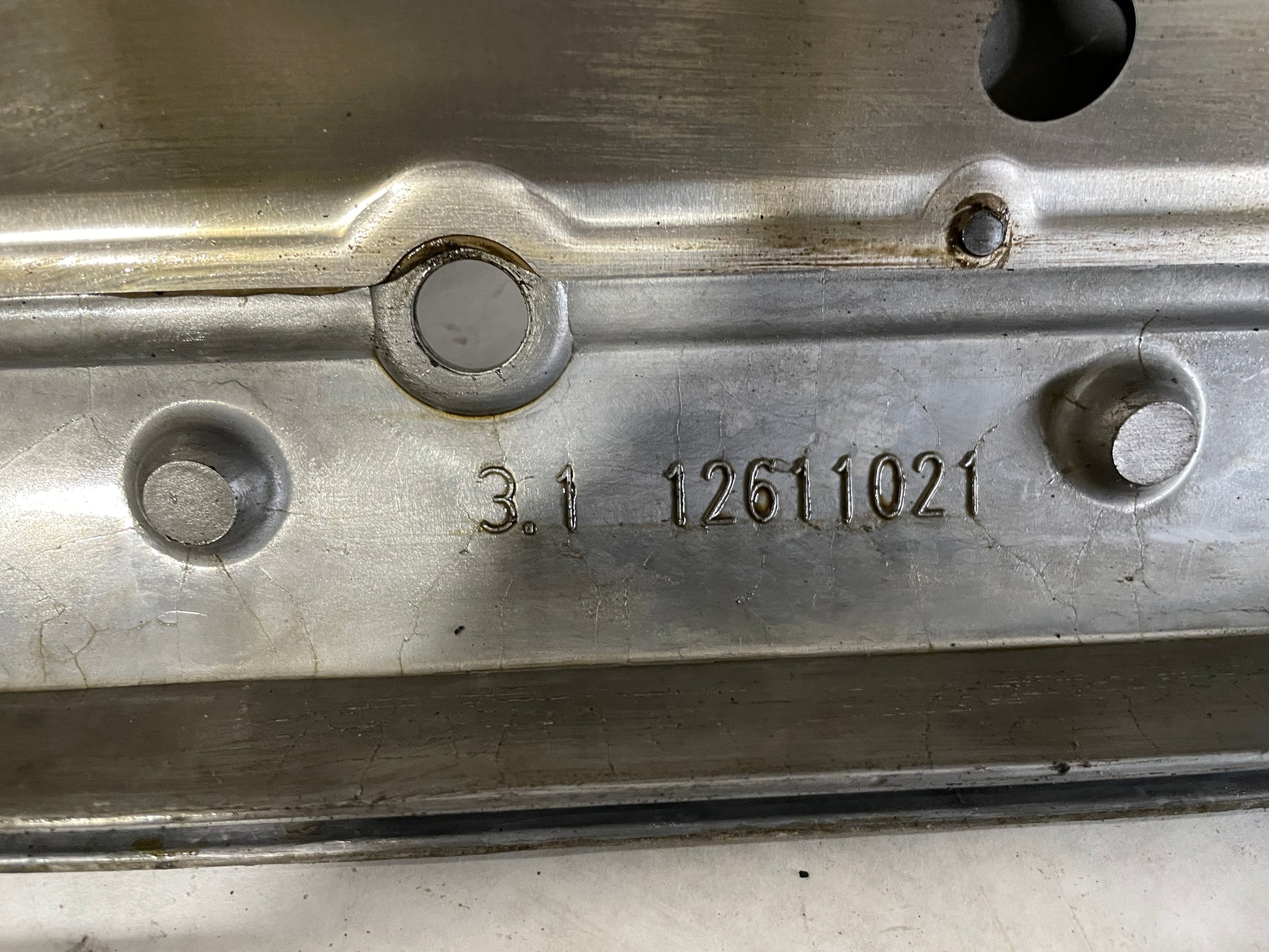 2015 Chevy Camaro SS 1LE Valve Cover Set OEM - Day's Parts Yard