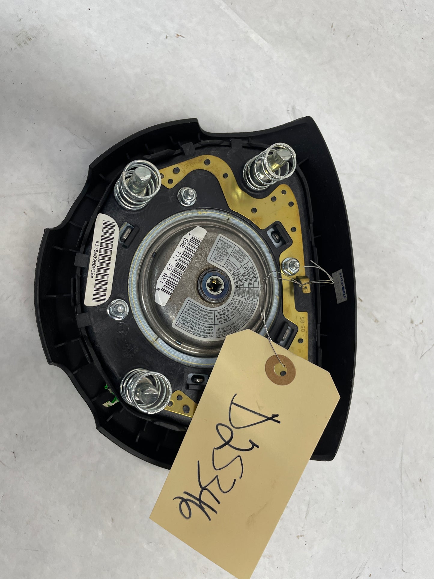 2006 Pontiac GTO Steering Wheel Airbag Air Bag OEM - Day's Parts Yard