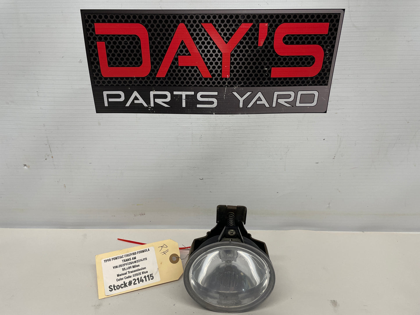 1998 Pontiac Firebird Formula Trans Am RH Passenger Fog Light OEM - Day's Parts Yard