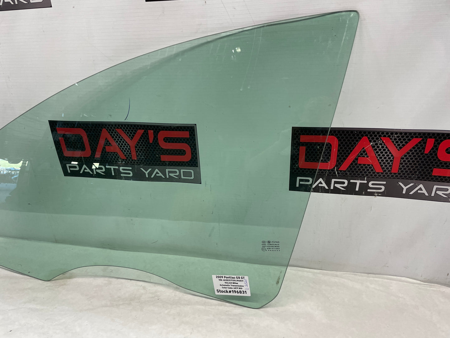 2009 Pontiac G8 GT LH Driver Front Door Window Glass OEM - Day's Parts Yard