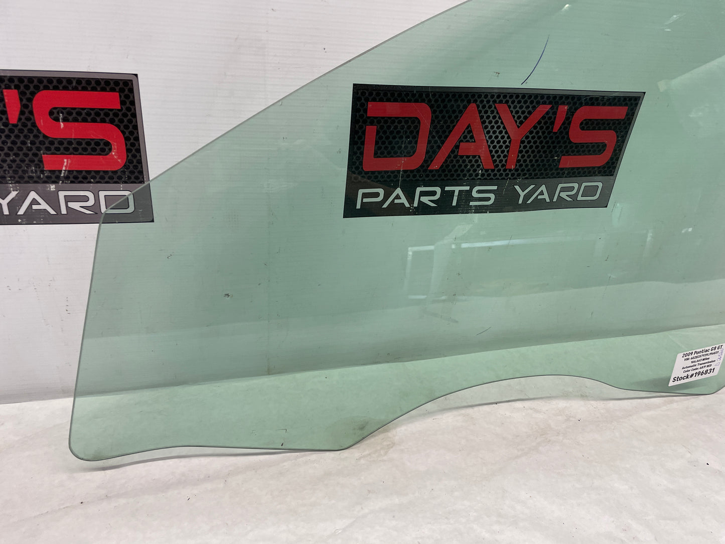 2009 Pontiac G8 GT LH Driver Front Door Window Glass OEM - Day's Parts Yard